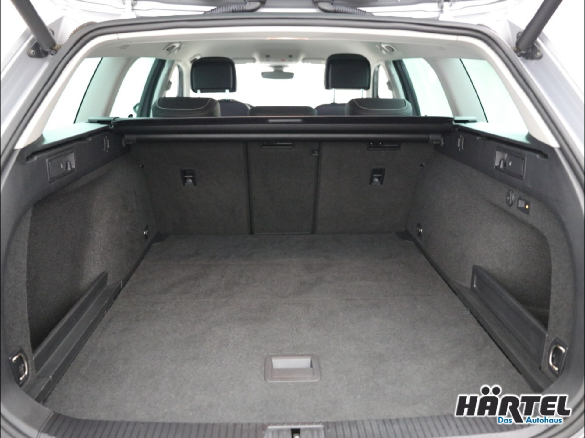 Volkswagen Passat Variant Elegance