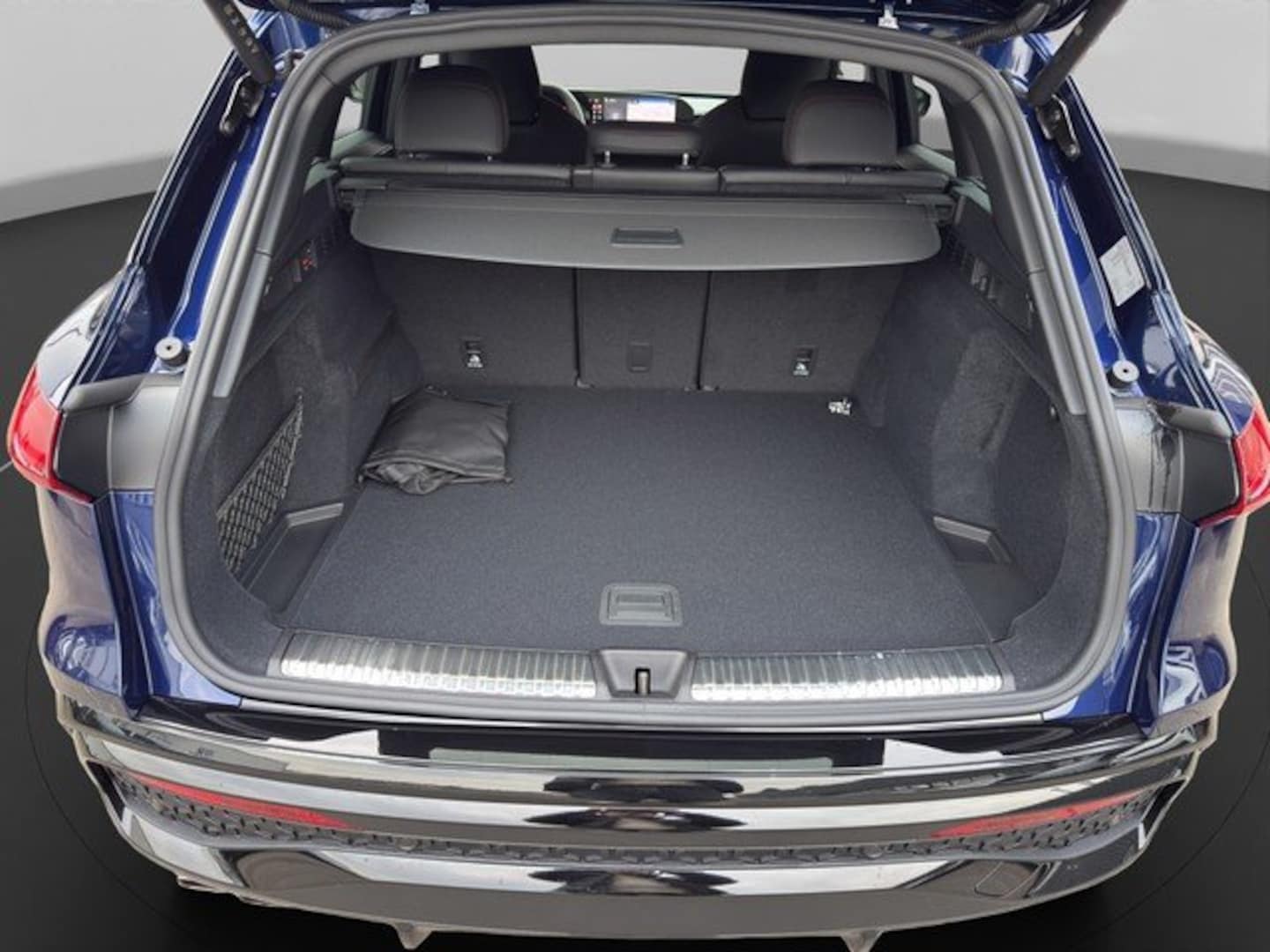 Bild über Audi Q5 SUV TDI quattro 150 kW S tronic - für weitere Informationen kontaktieren Sie den Audi Partner