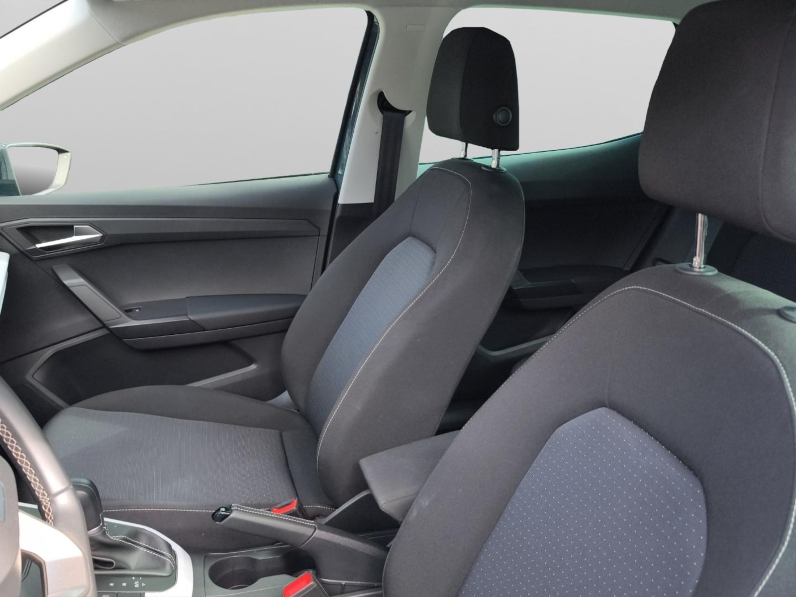 SEAT Arona – Bild 12