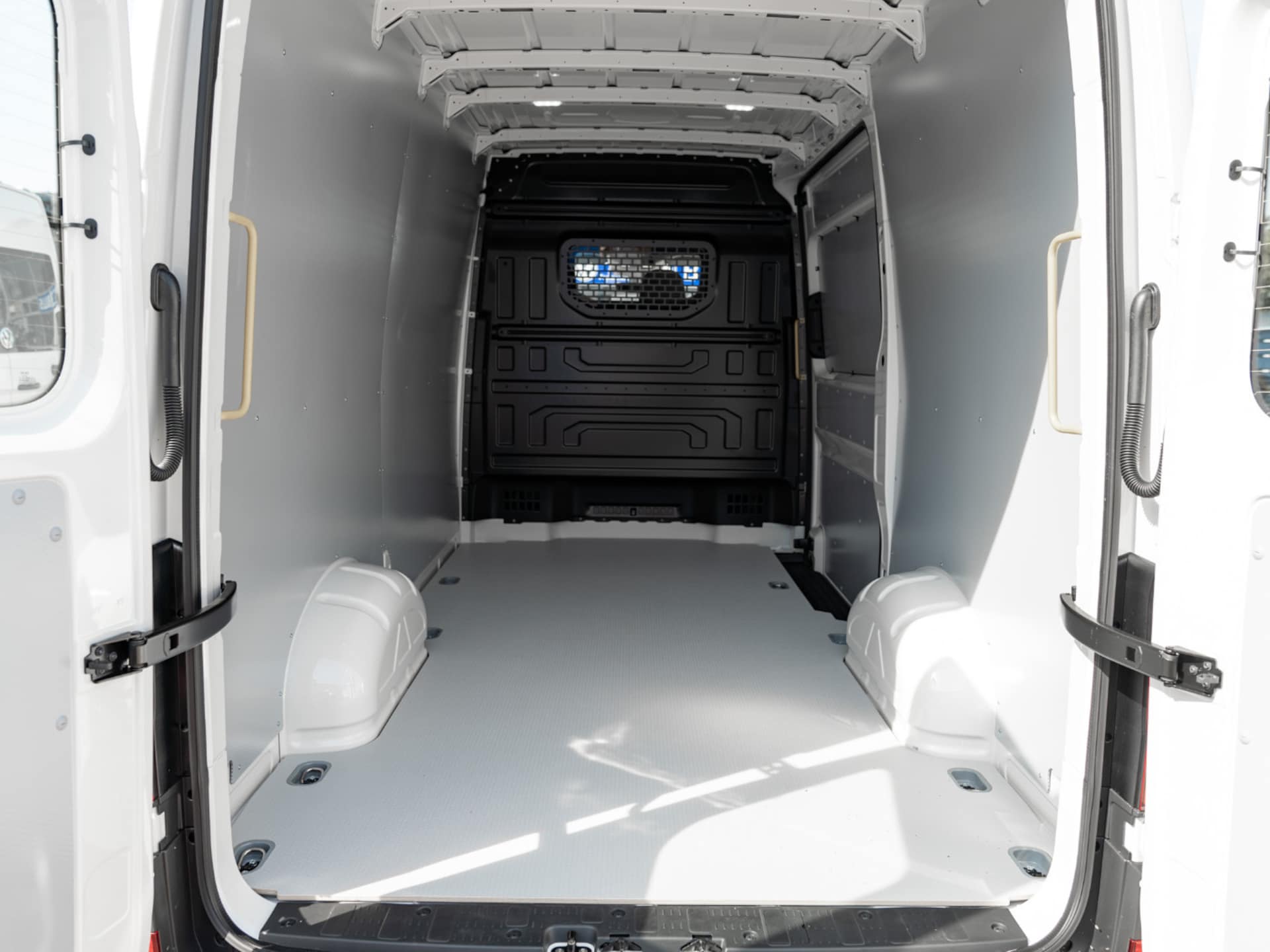 Volkswagen Crafter Kasten mittlerer Radstand