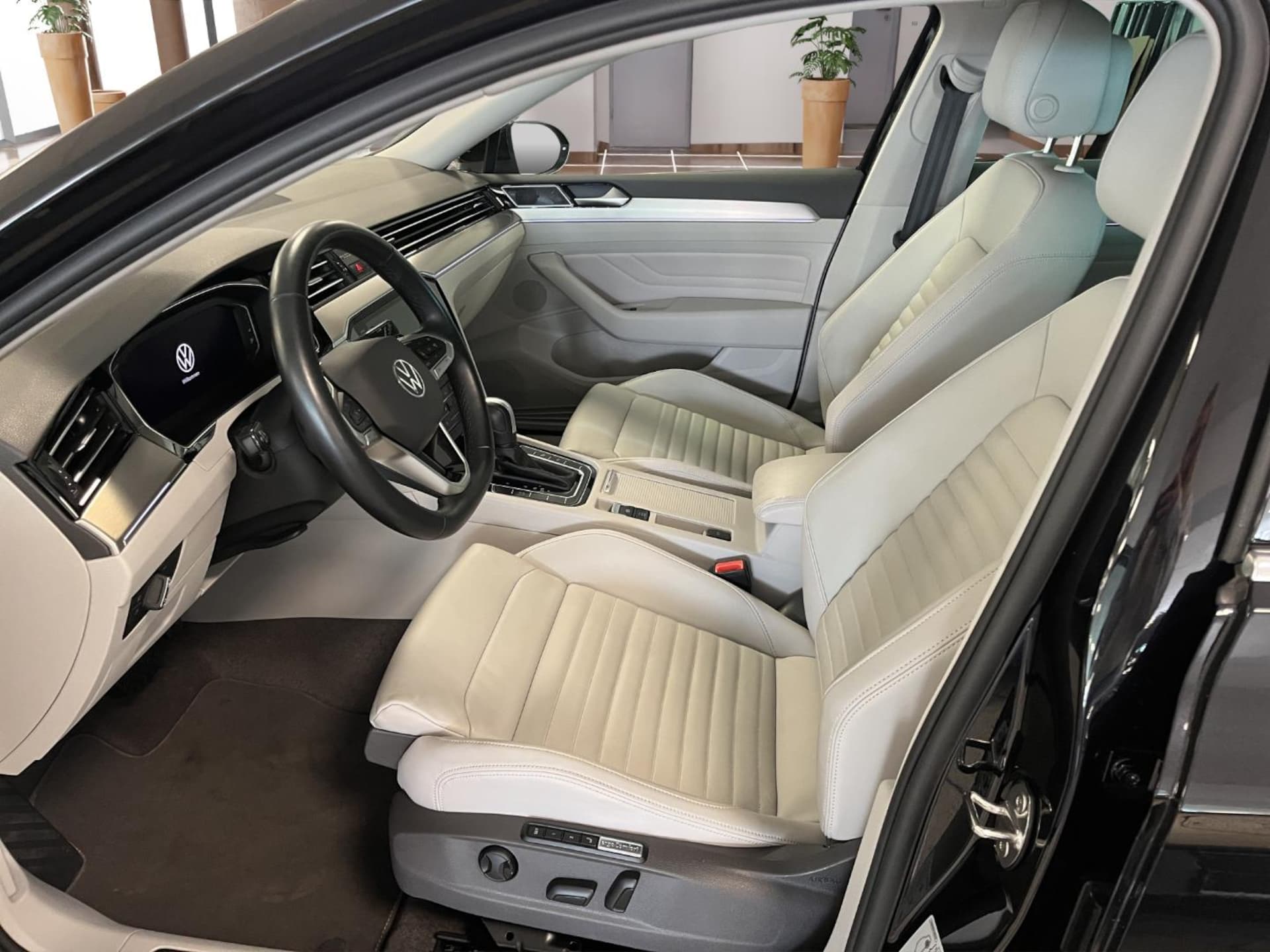 Volkswagen Passat Variant Elegance