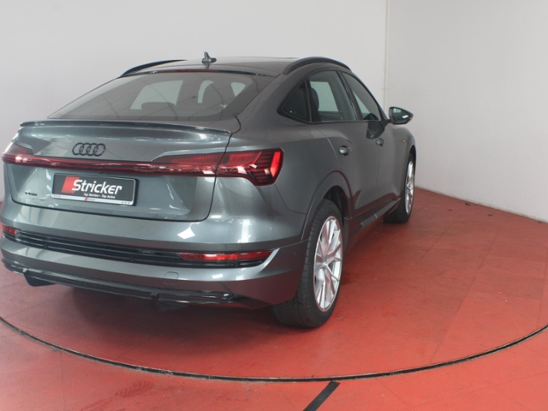 Audi e-tron Sportback S line