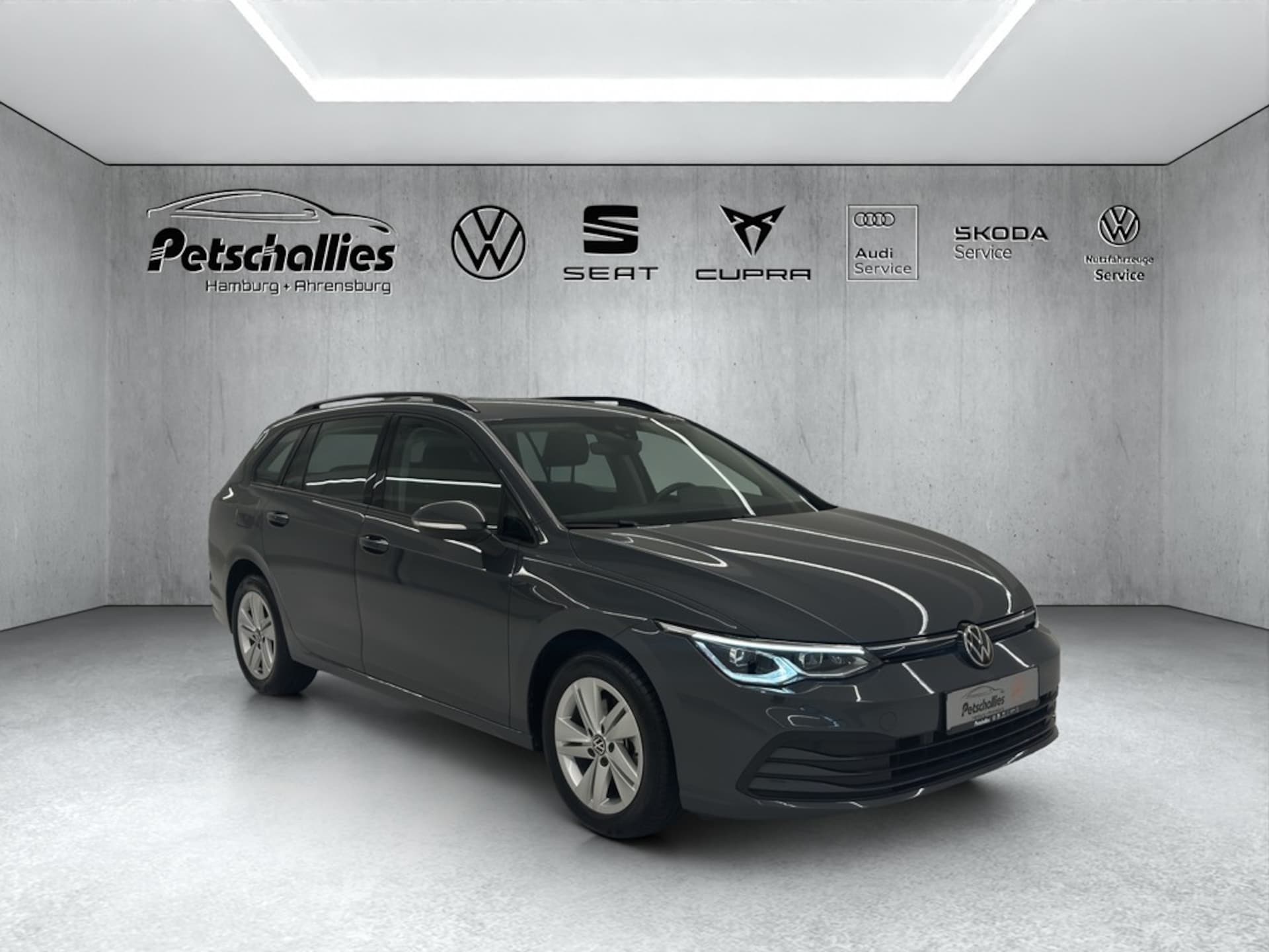 Volkswagen Golf Variant Life