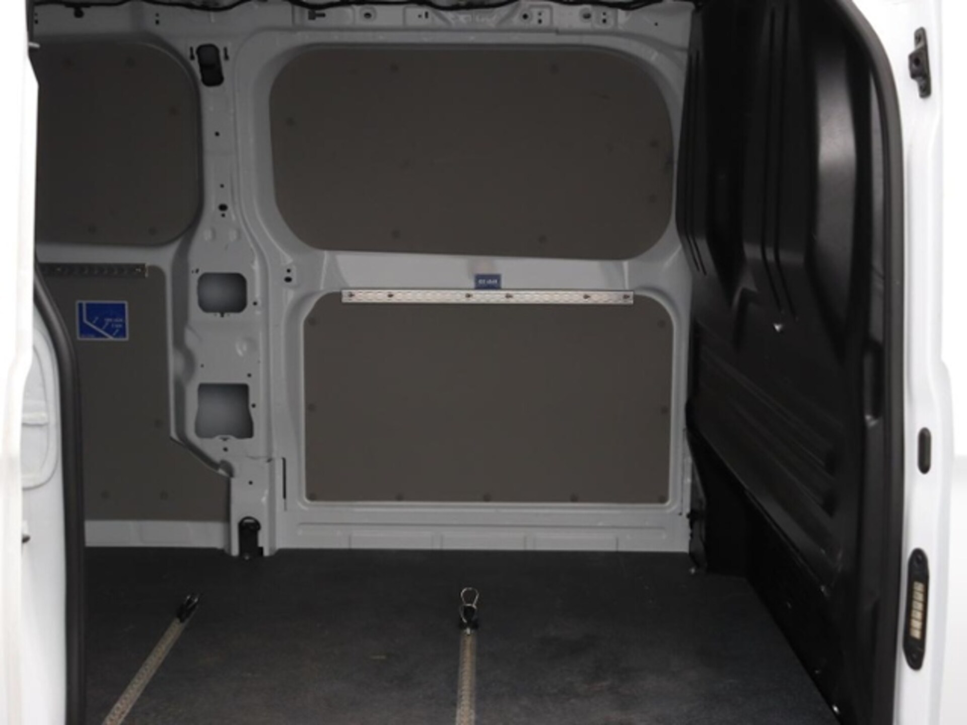 Volkswagen Transporter Kasten langer Radstand
