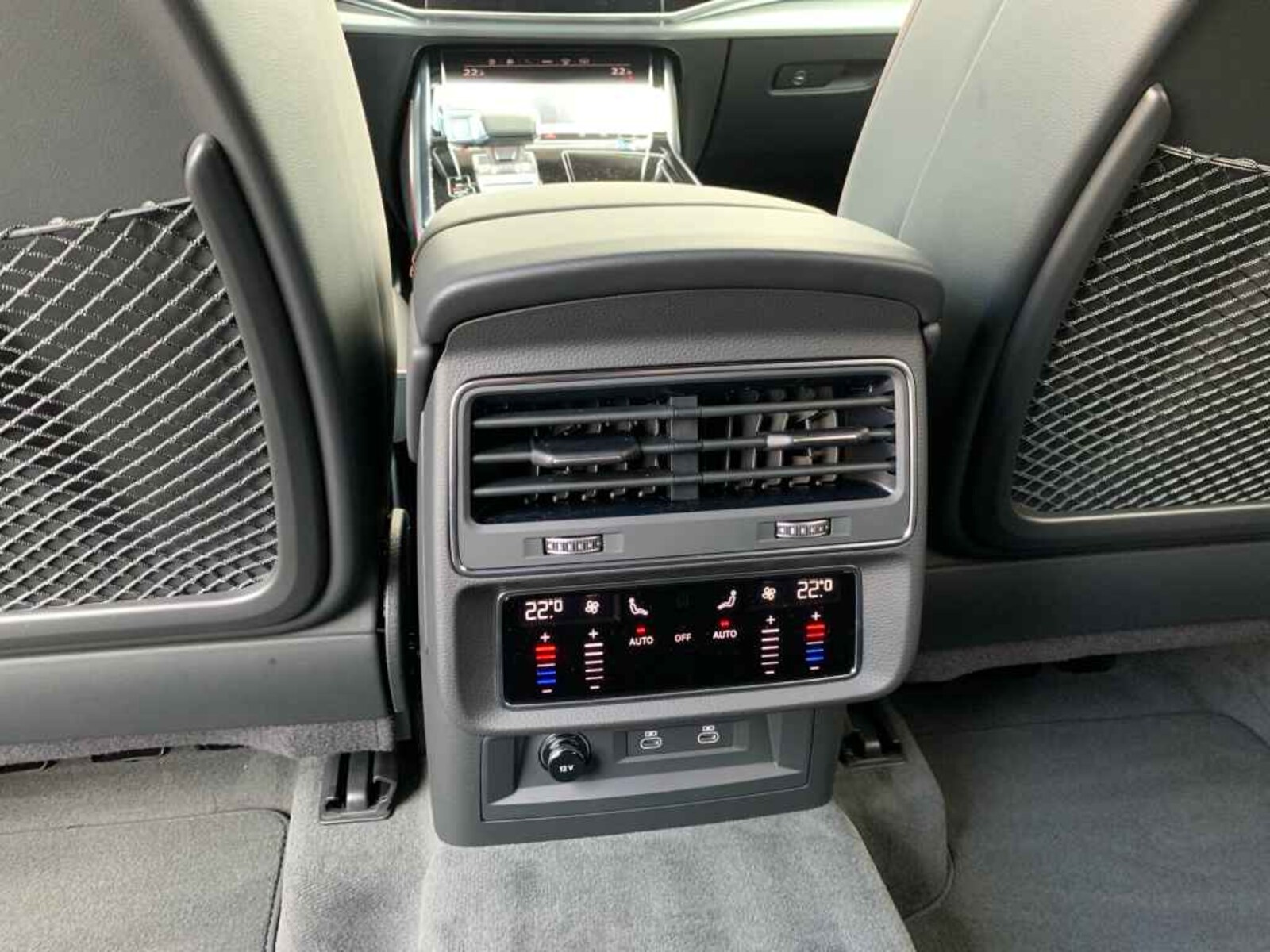 Audi RS Q8 – Bild 16