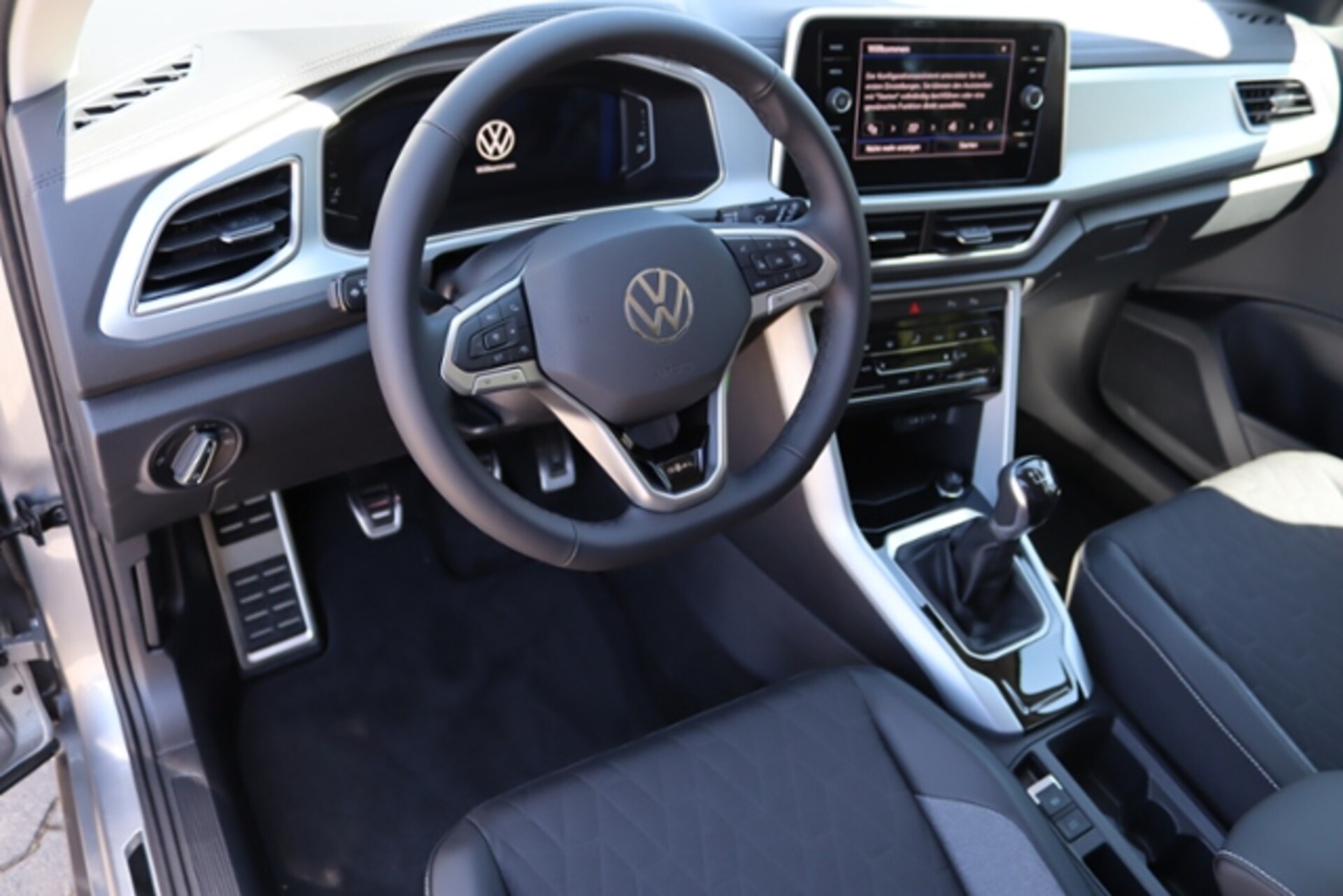 Volkswagen T-Roc Life