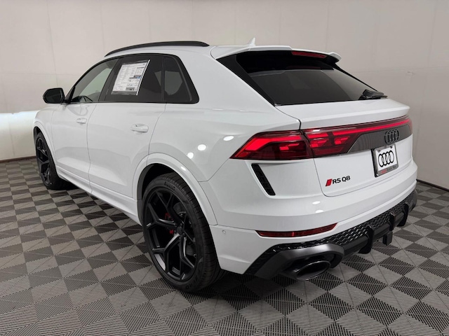 2026 Audi RS Q8 SUV performance