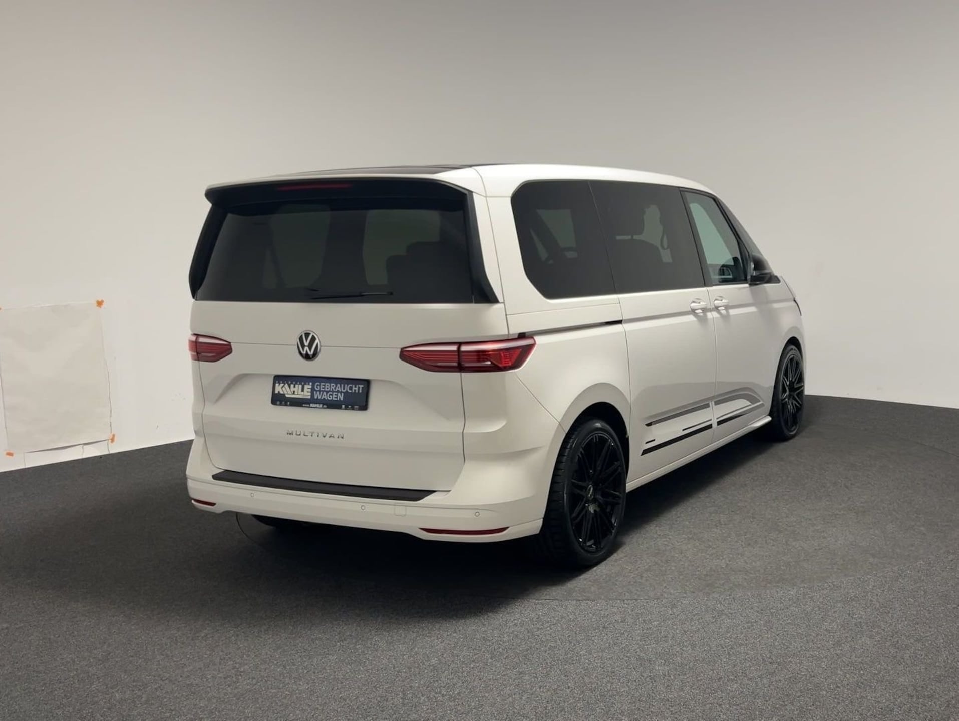 Volkswagen Multivan Basis-Modell
