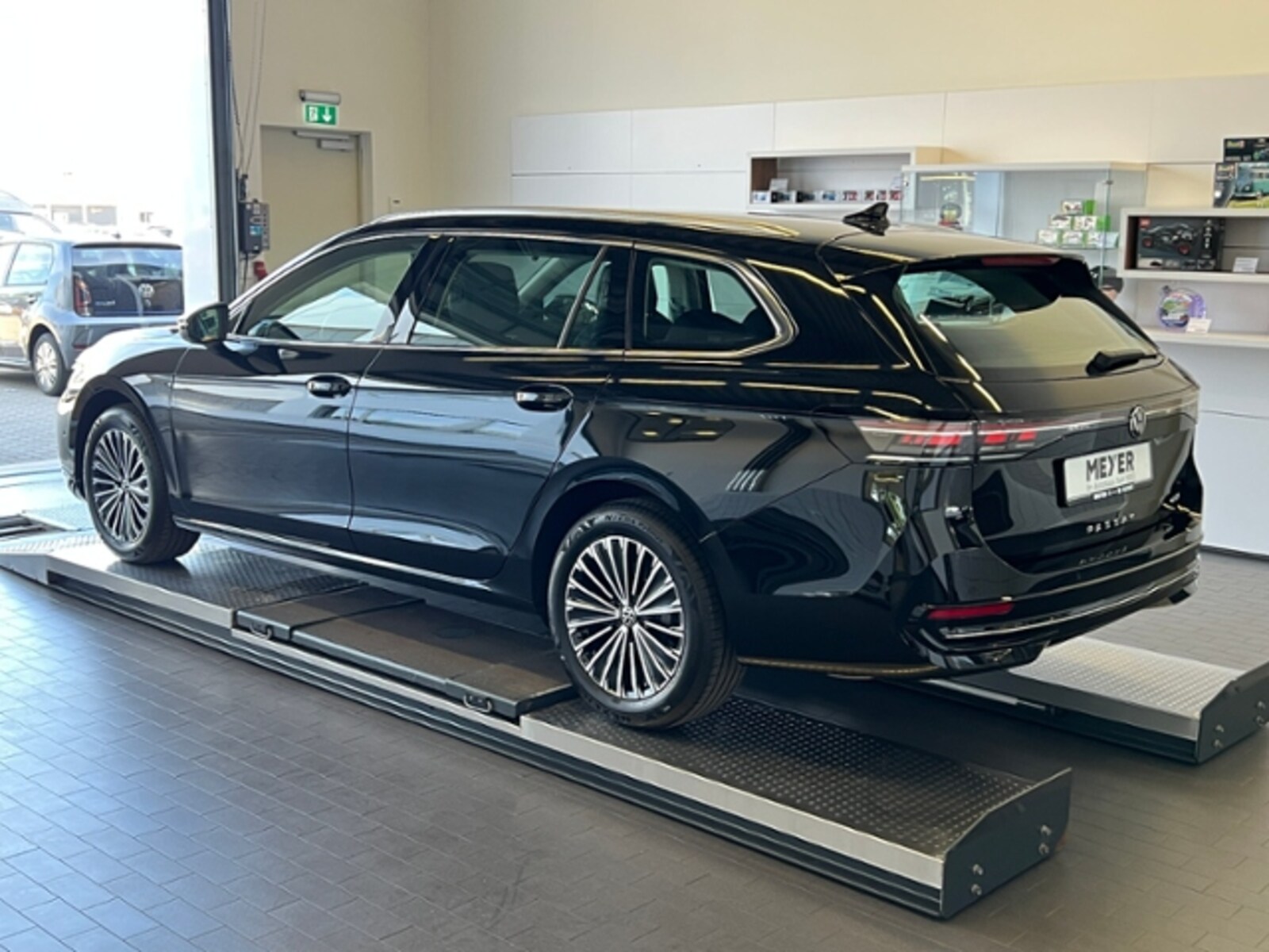 Volkswagen Passat – Bild 4