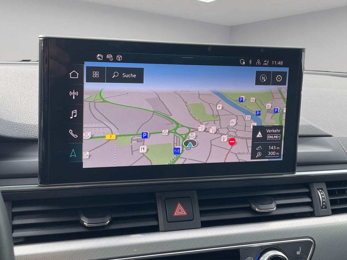 Bild über Audi A4 Avant S line 40 TFSI S tronic - für weitere Informationen kontaktieren Sie den Audi Partner