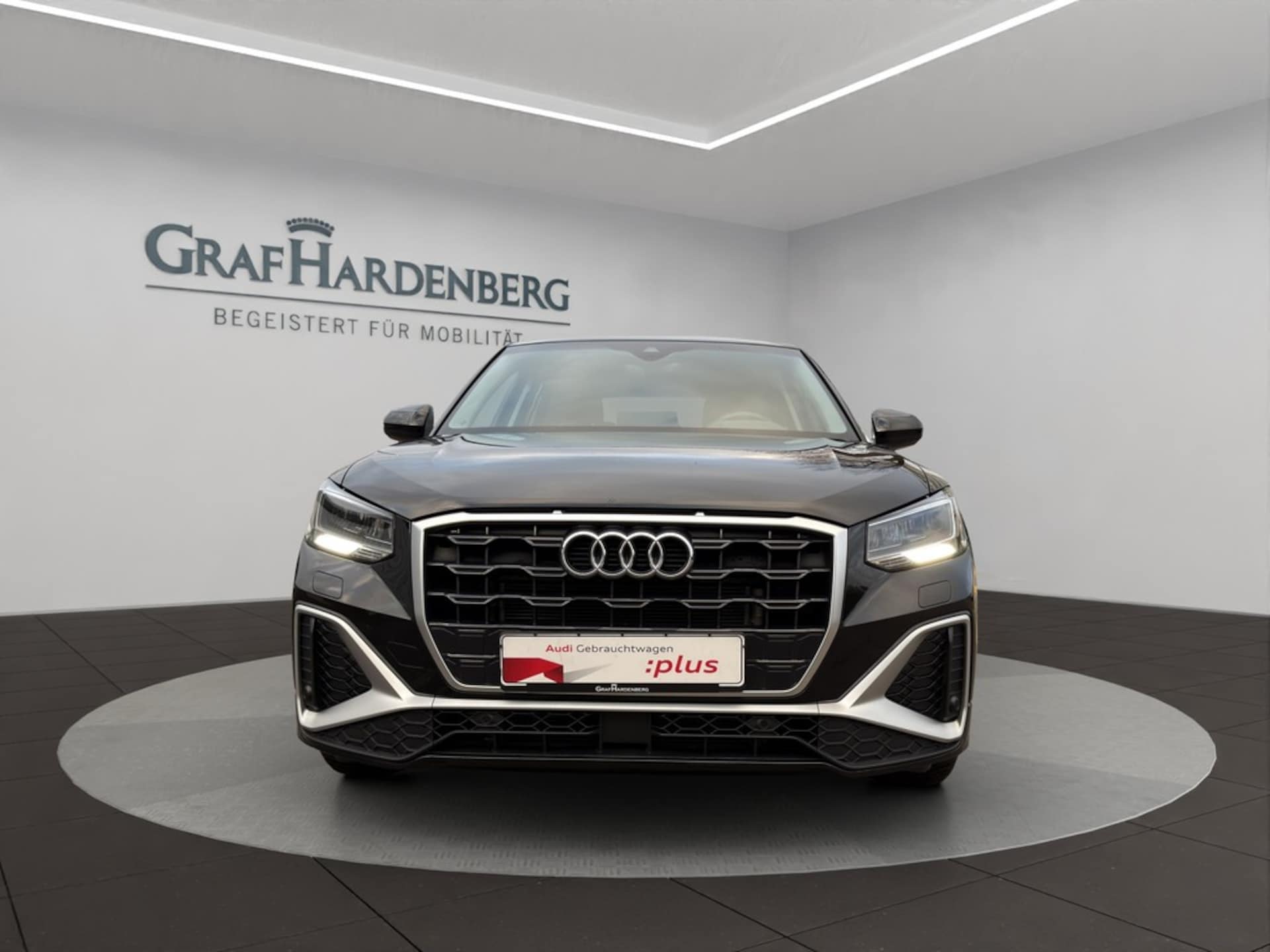 Audi Q2 S line