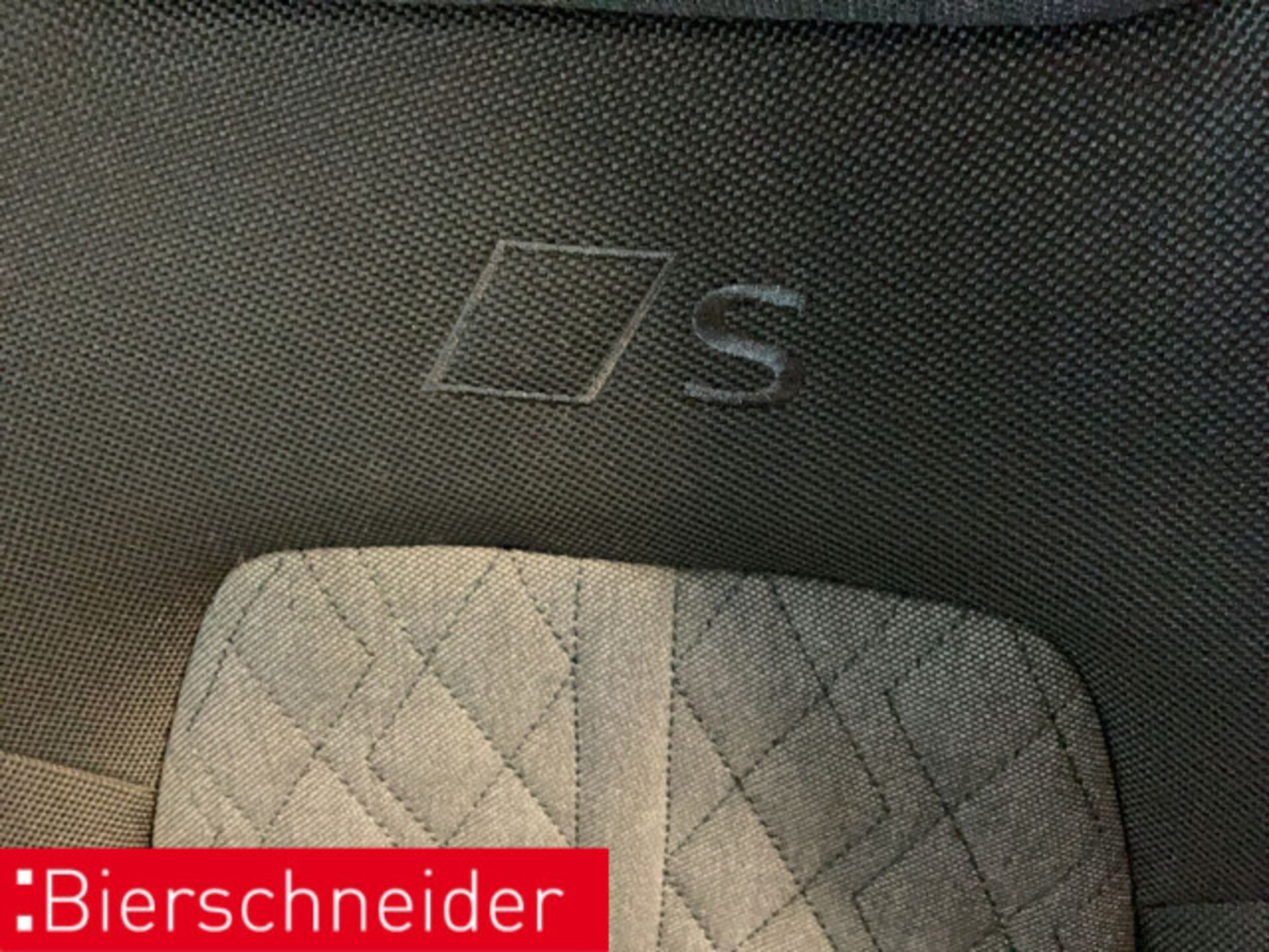 Audi A6 Avant edition one
