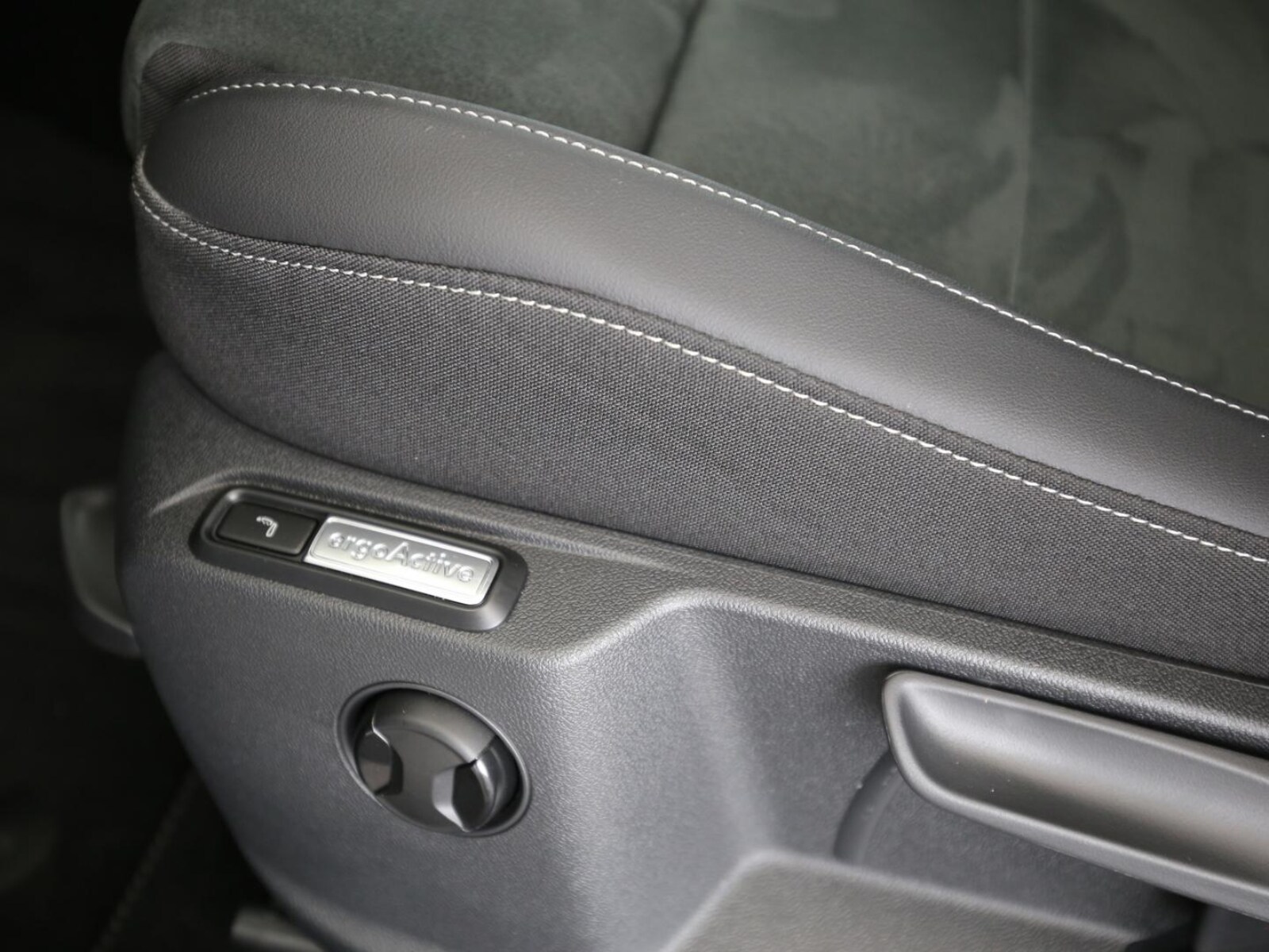 Volkswagen T-Roc – Bild 16