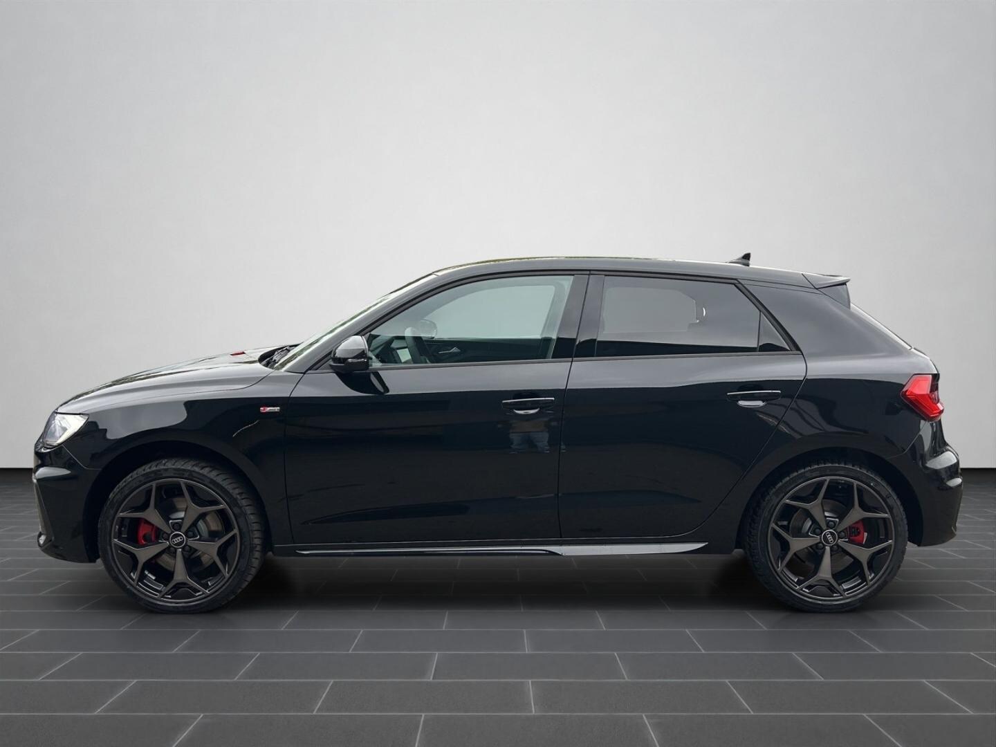 Bild über Audi A1 Sportback S line 30 TFSI S tronic - für weitere Informationen kontaktieren Sie den Audi Partner