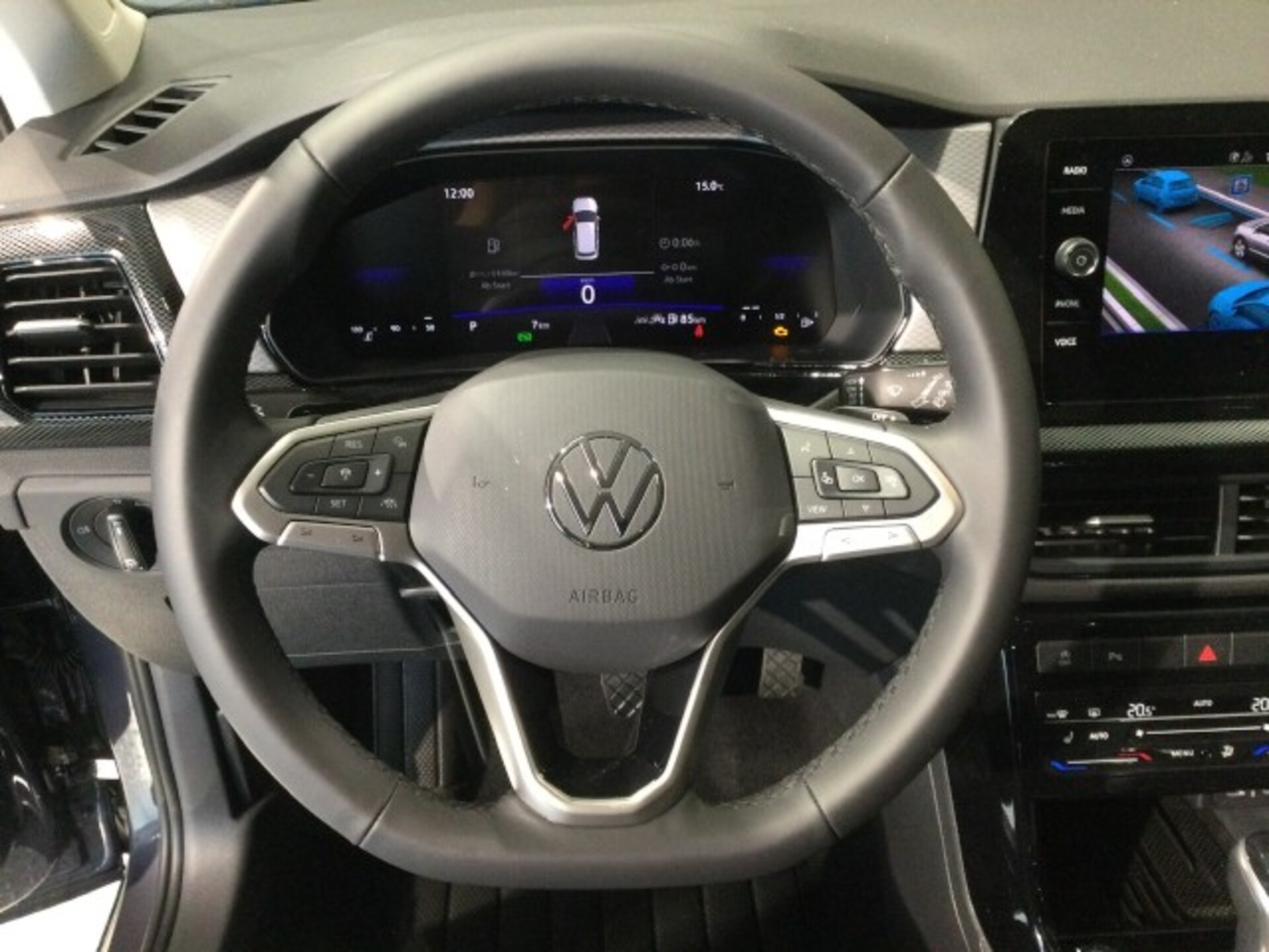 Volkswagen T-Cross Life