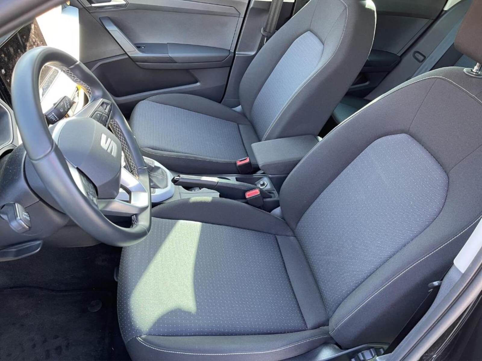 SEAT Arona – Bild 7