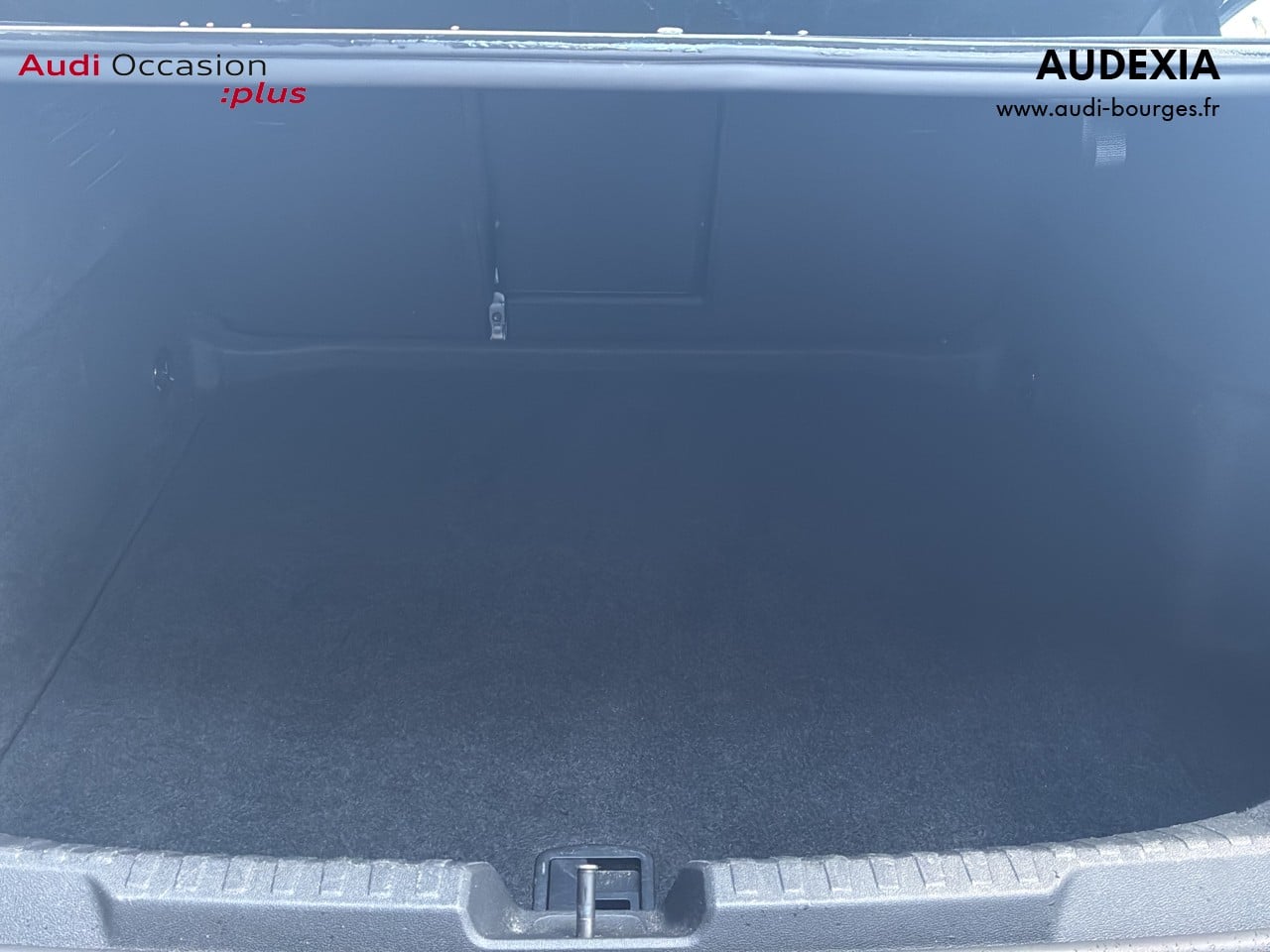 Image about Audi A3 Berline Design Luxe 30 TFSI 81 kW (110 ch) 6 vitesses