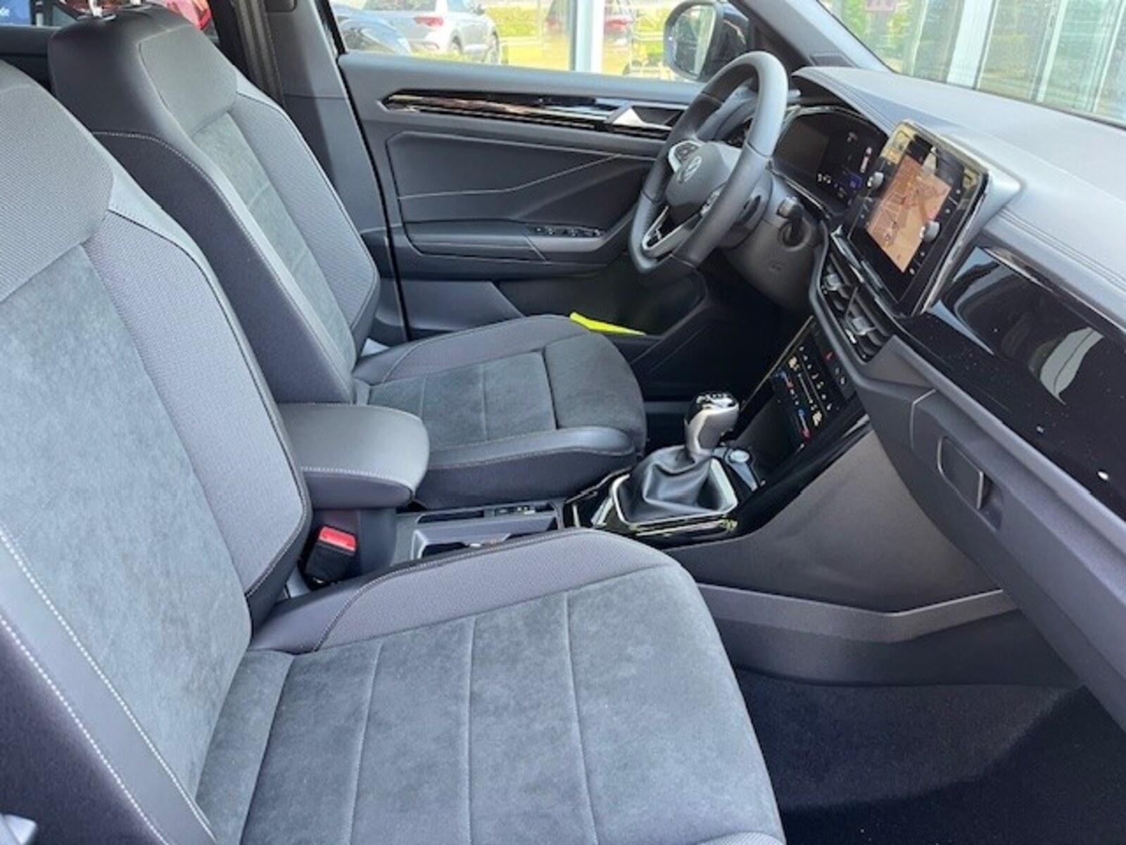 Volkswagen T-Roc – Bild 13