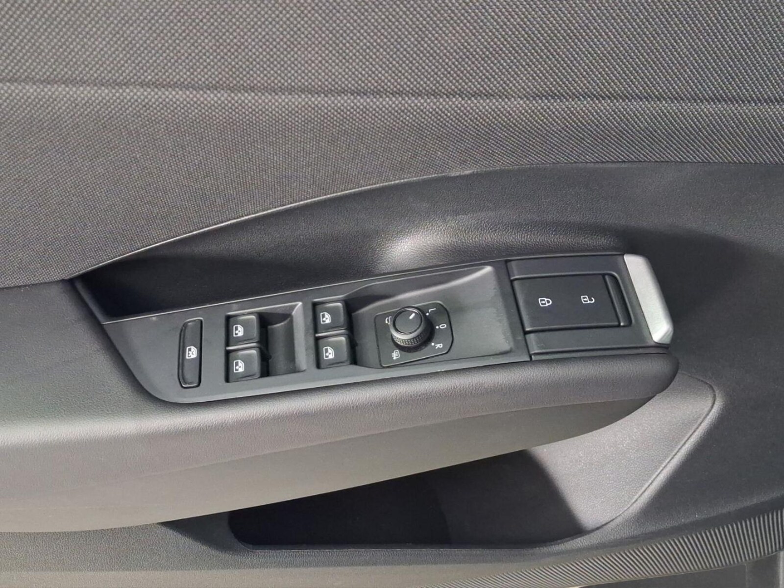 Volkswagen T-Roc – Bild 15