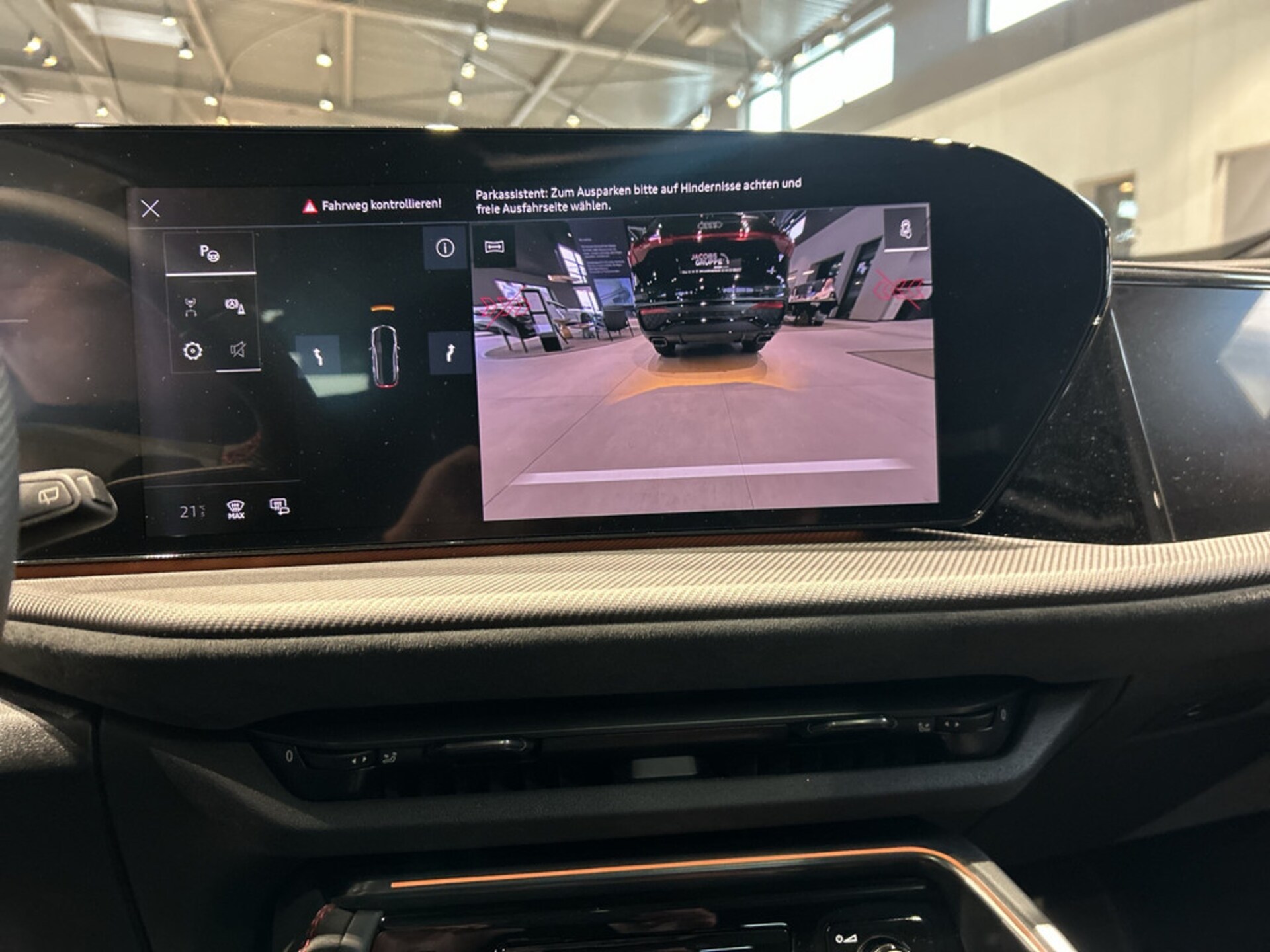 Audi SQ5 Sportback edition one