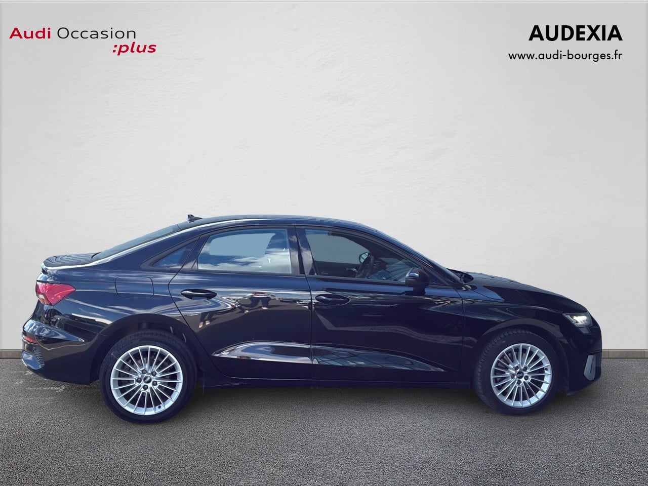 Image about Audi A3 Berline Design Luxe 30 TFSI 81 kW (110 ch) 6 vitesses