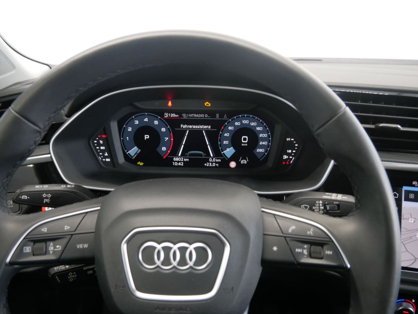 Bild über Audi Q3 TFSI 110 kW S tronic - für weitere Informationen kontaktieren Sie den Audi Partner