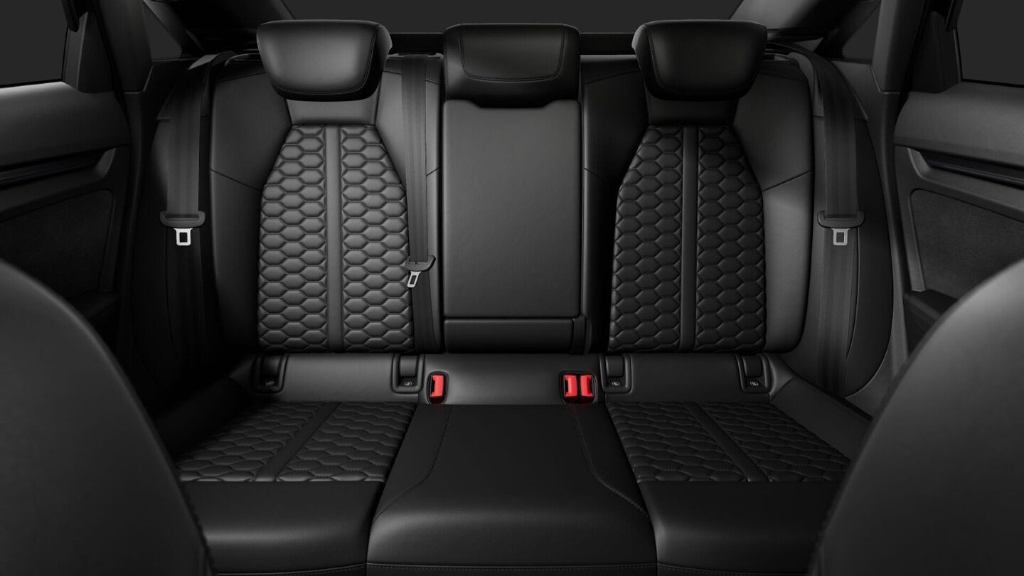 Bild über Audi RS 3 Limousine TFSI quattro 294 kW S tronic - für weitere Informationen kontaktieren Sie den Audi Partner