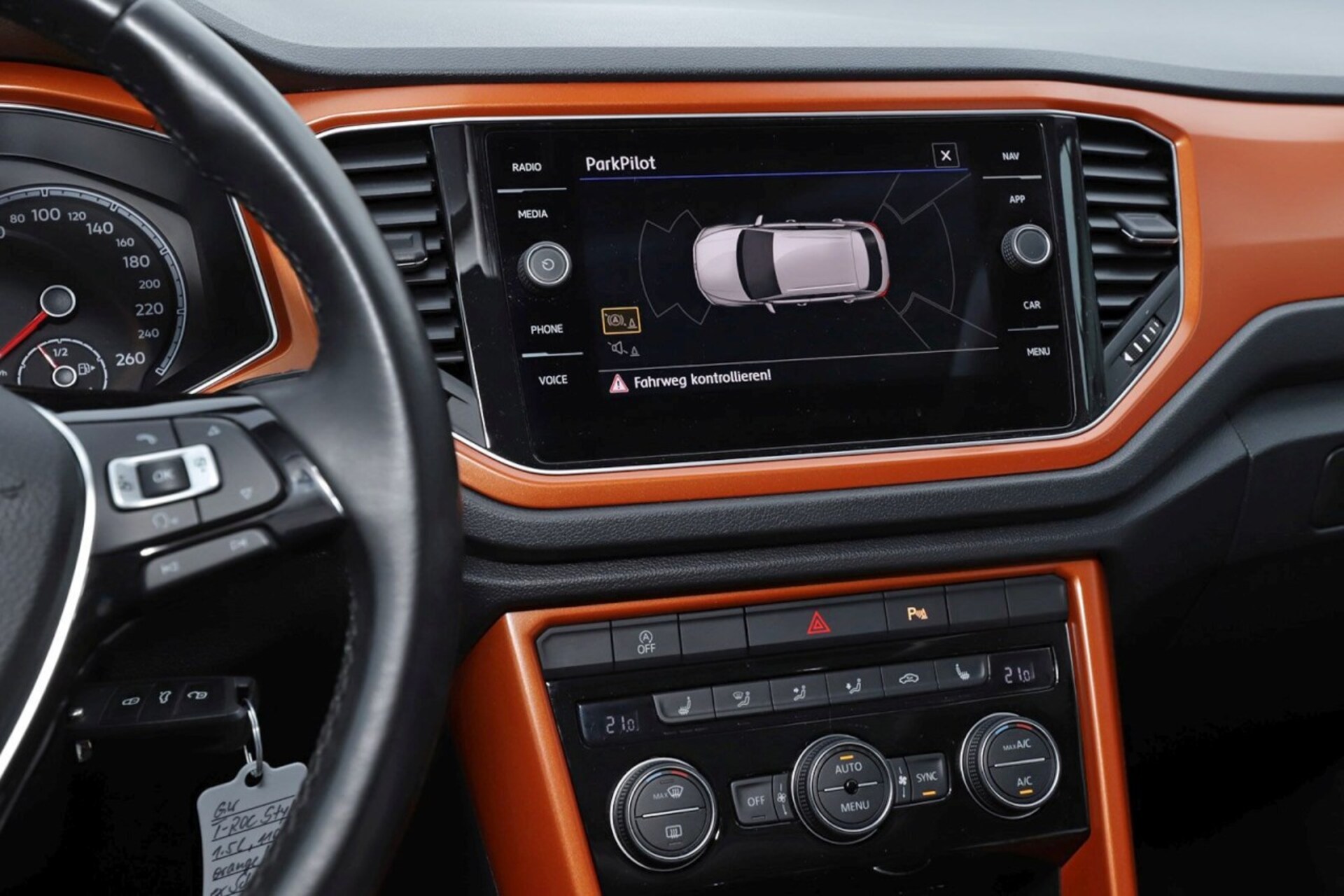 Volkswagen T-Roc Style