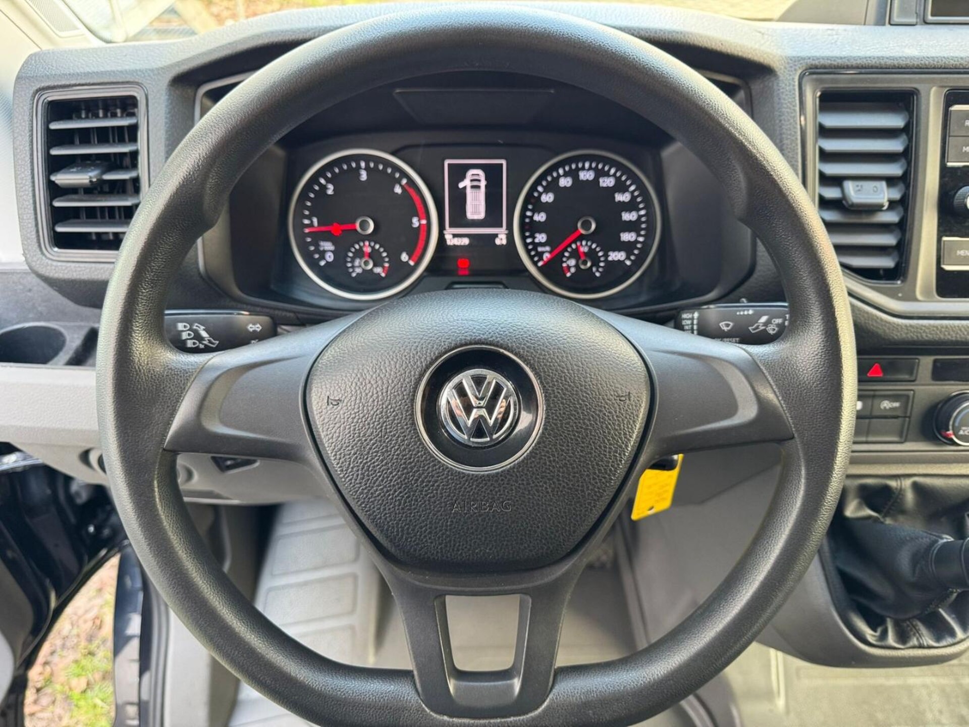 Volkswagen Crafter Kasten langer Radstand
