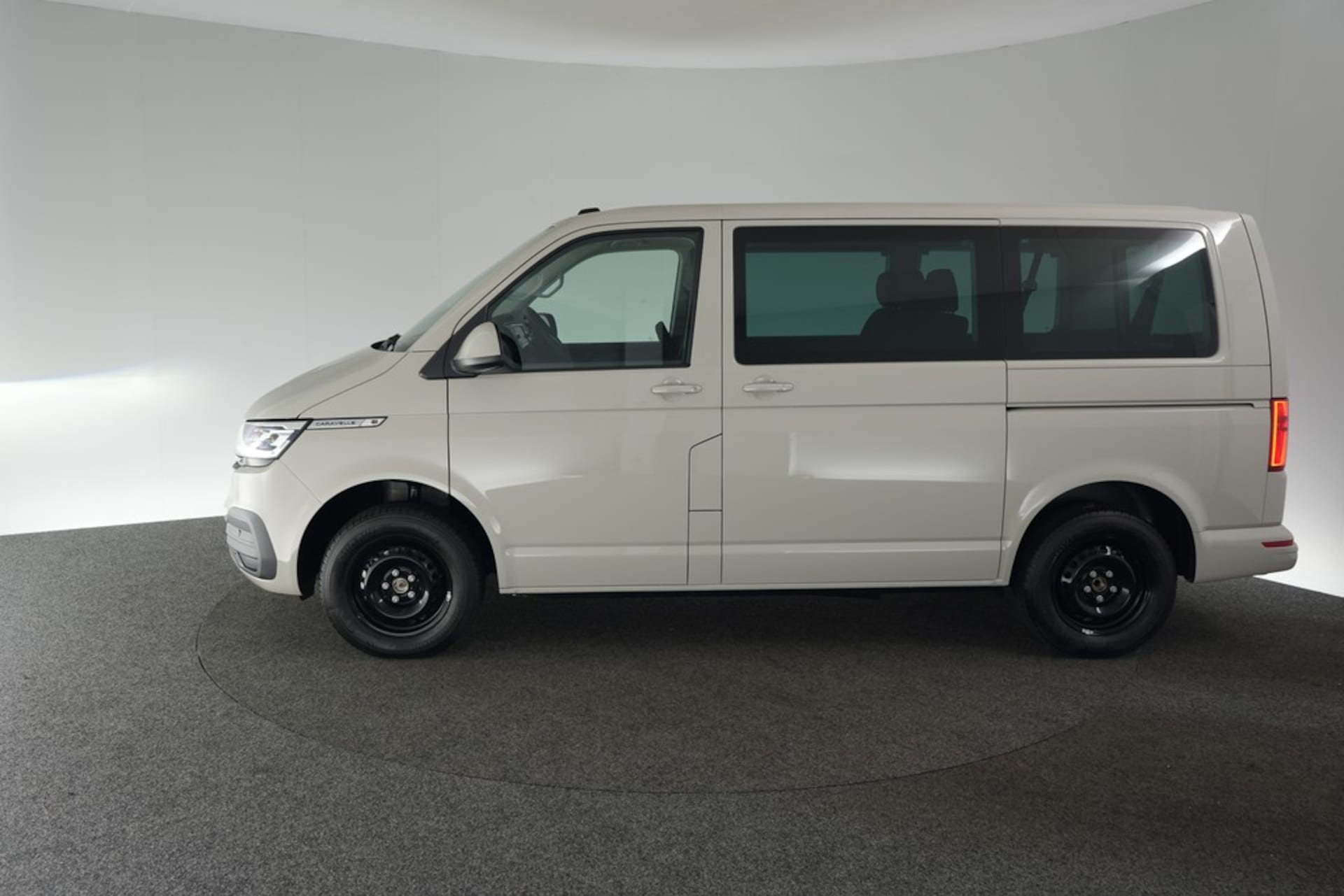 Volkswagen T6.1 Caravelle kurzer Radstand Trendline