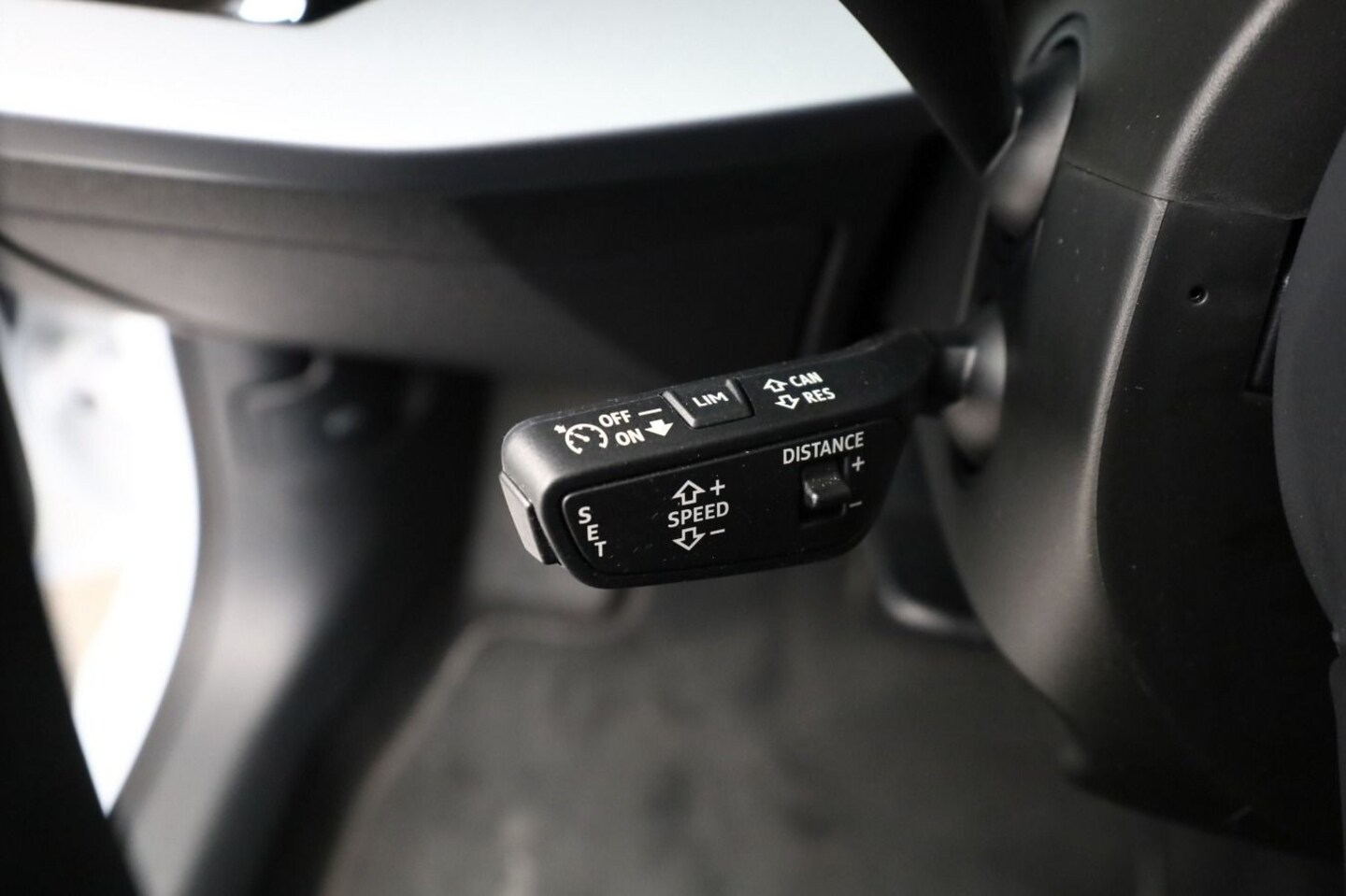 Bild über Audi A3 Sportback advanced 30 TFSI S tronic - für weitere Informationen kontaktieren Sie den Audi Partner