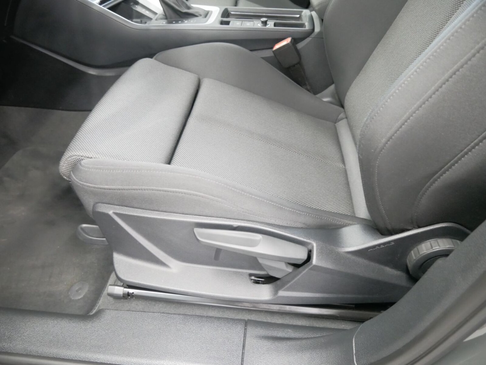 Audi Q3 – Bild 16