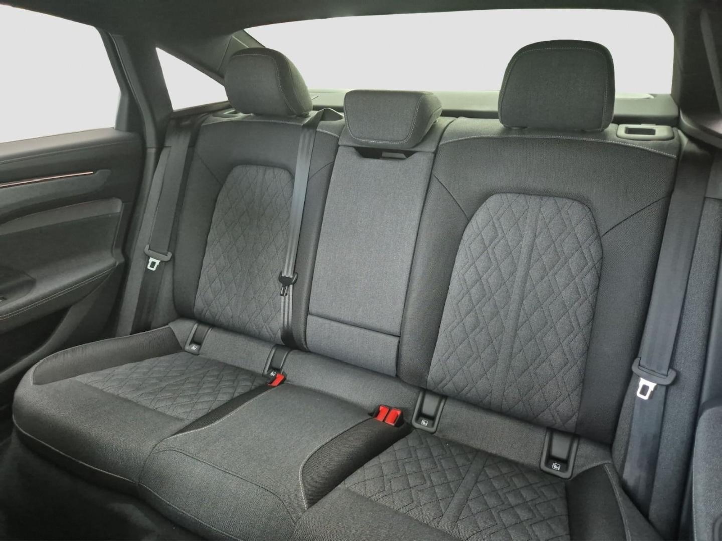 Bild über Audi A6 Limousine edition one TDI quattro 150 kW S tronic - für weitere Informationen kontaktieren Sie den Audi Partner