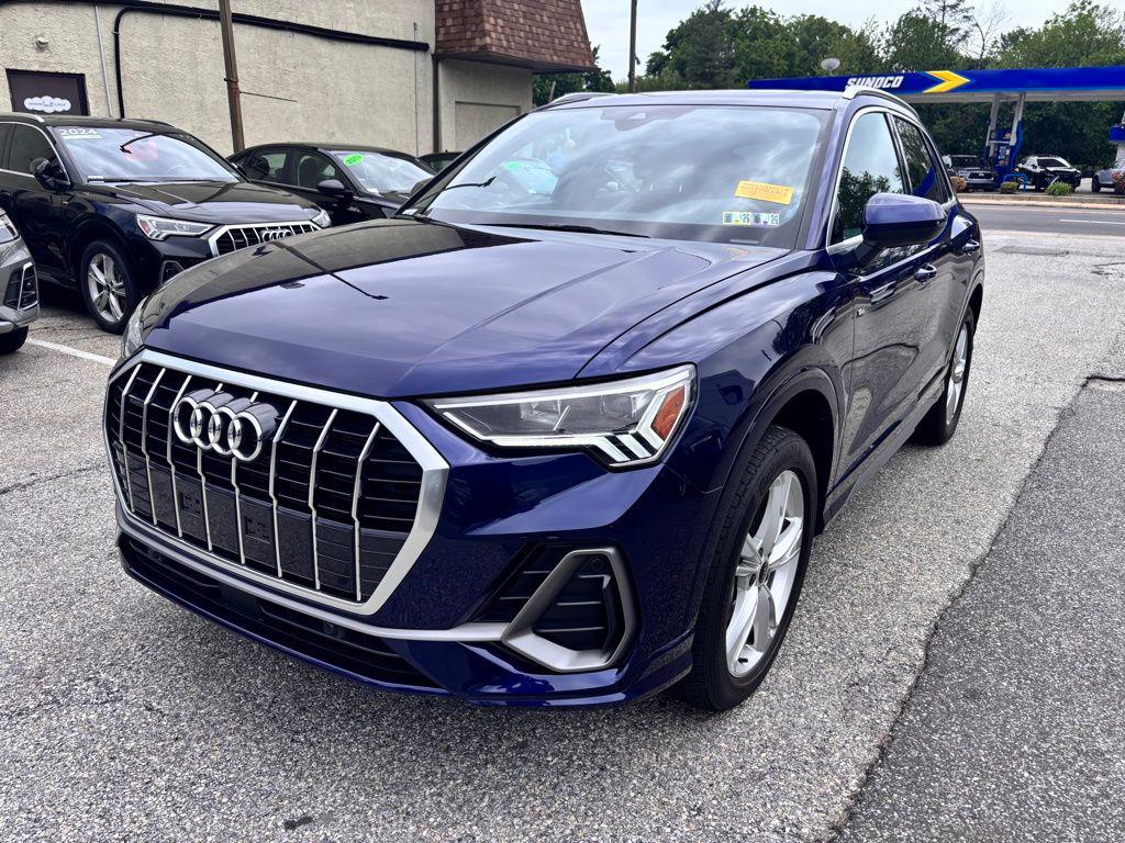 2023 Audi Q3 45 TFSI S Line Premium quattro's photo