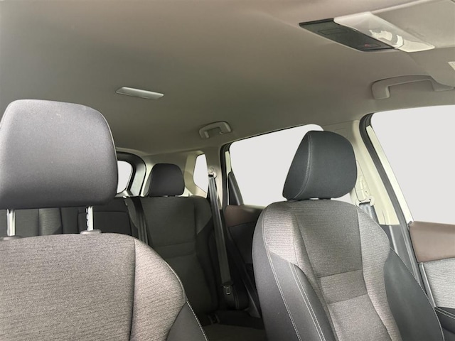 2021 Nissan Rogue SV - Photo 11