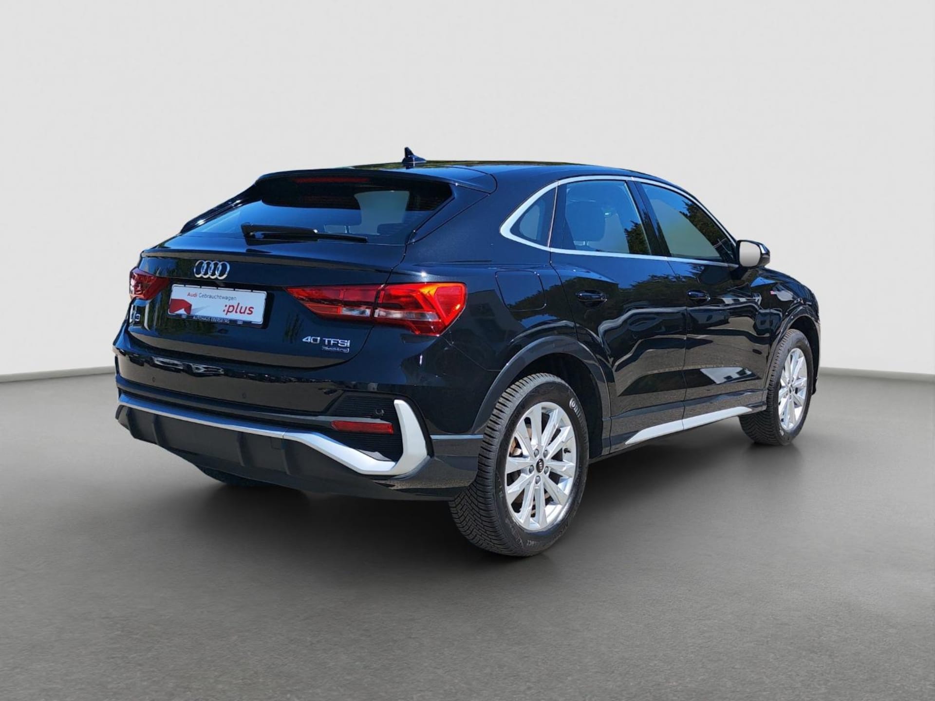 Audi Q3 Sportback S line