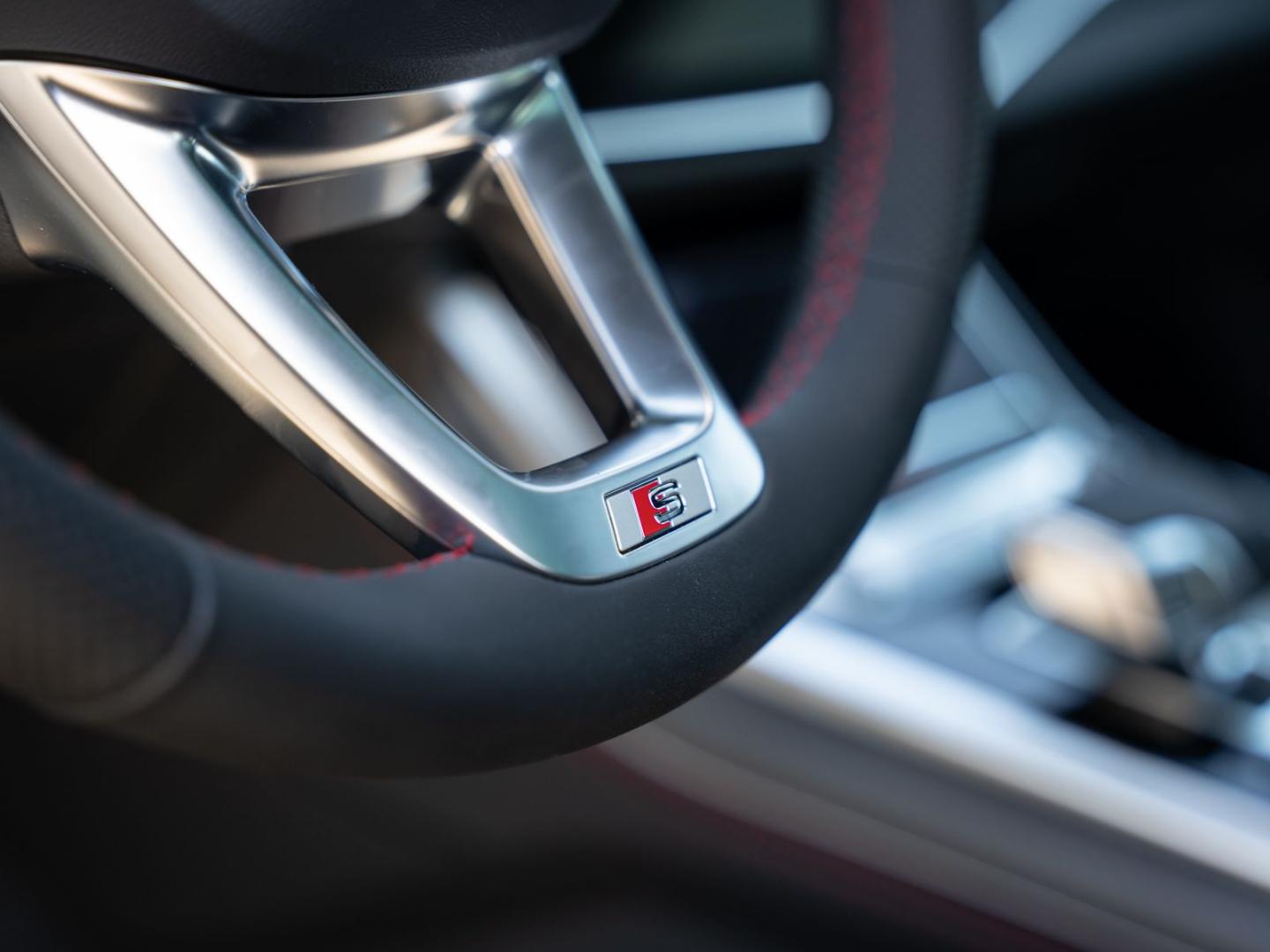 Image about Audi Q8 SUV 50 TDI quattro tiptronic