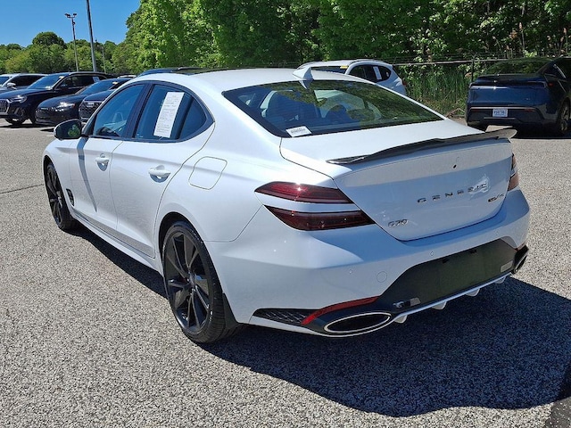2023 Genesis G70