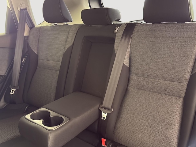 2021 Nissan Rogue SV - Photo 21