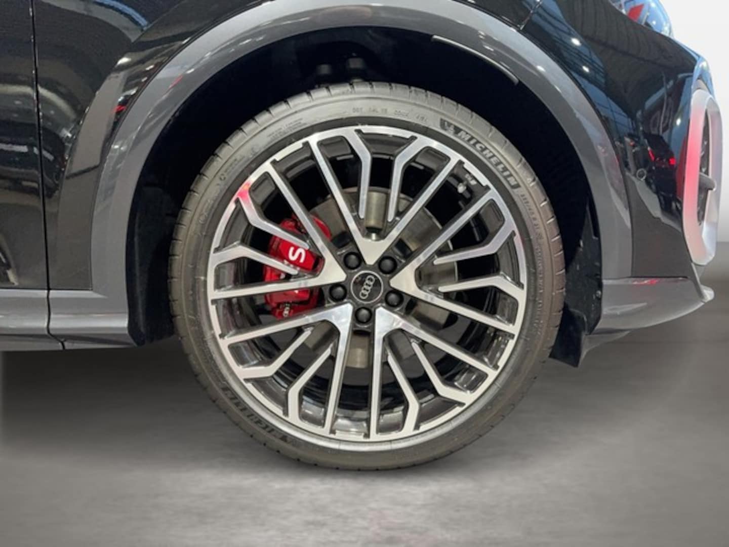 Bild über Audi SQ5 SUV TFSI 270 kW S tronic - für weitere Informationen kontaktieren Sie den Audi Partner