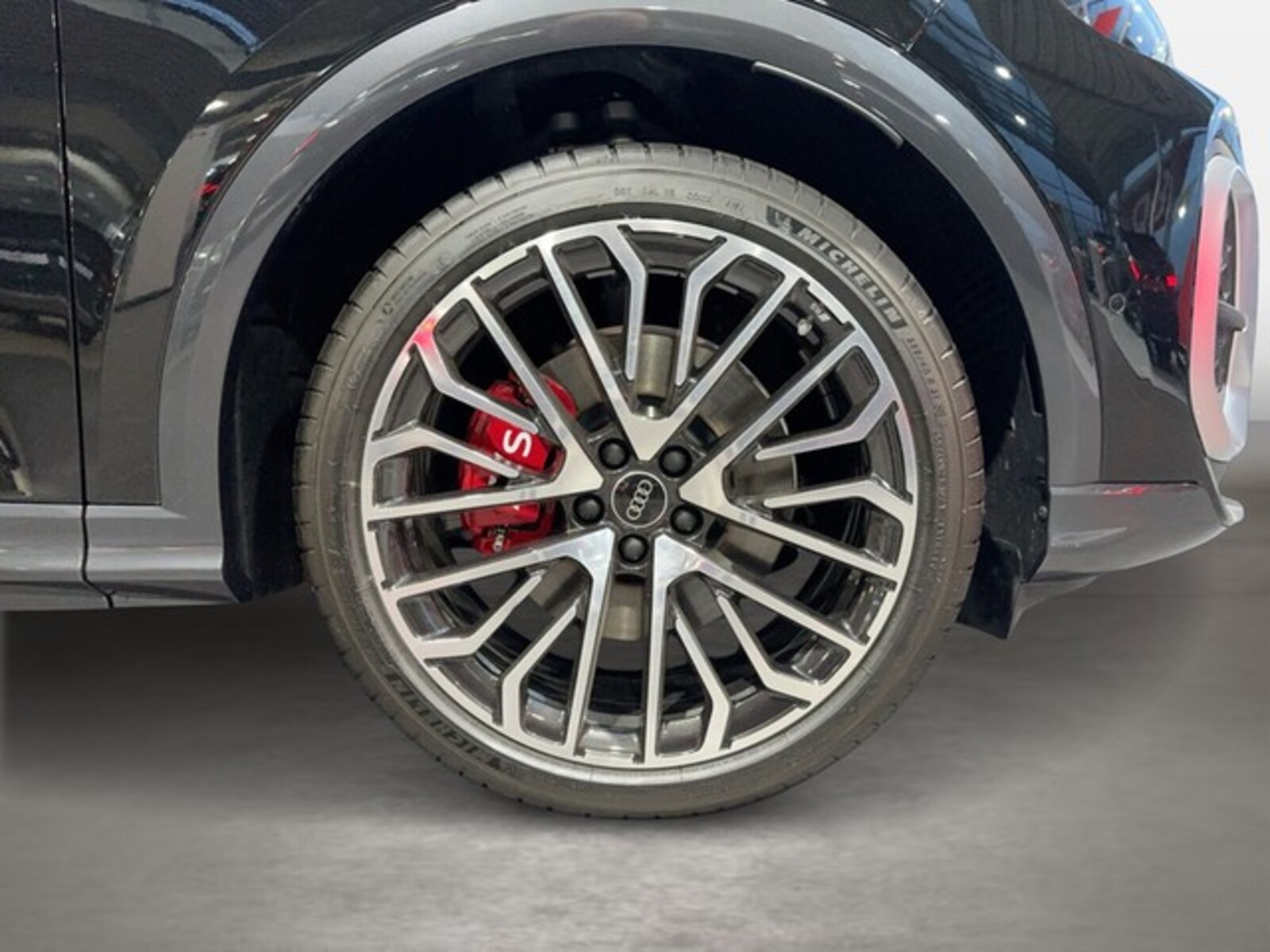 Audi SQ5 – Bild 8