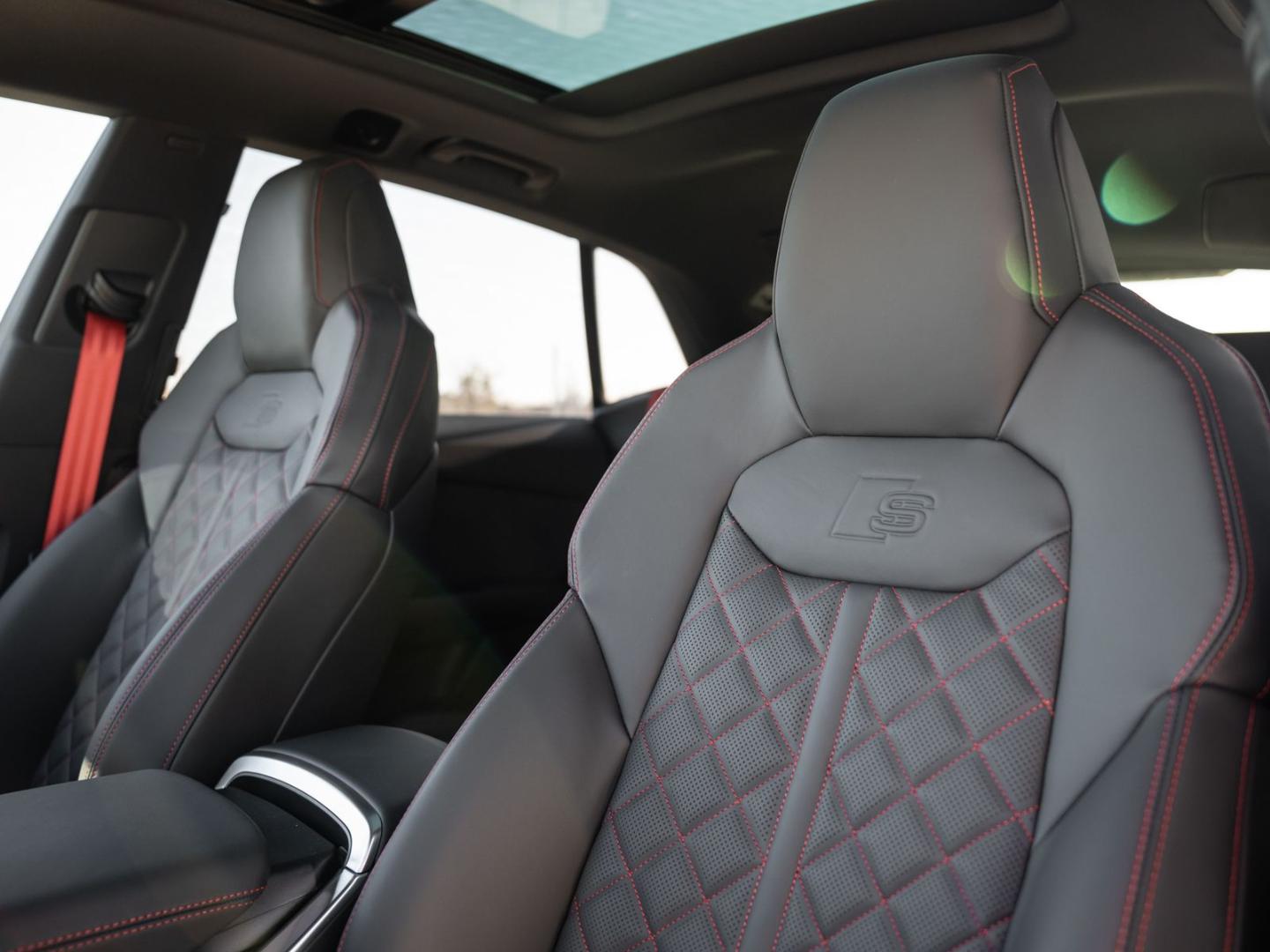 Image about Audi Q8 SUV 50 TDI quattro tiptronic