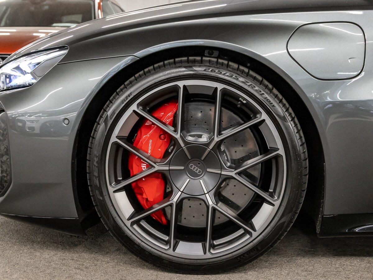 Image about Audi RS e-tron GT performance e-tron quattro