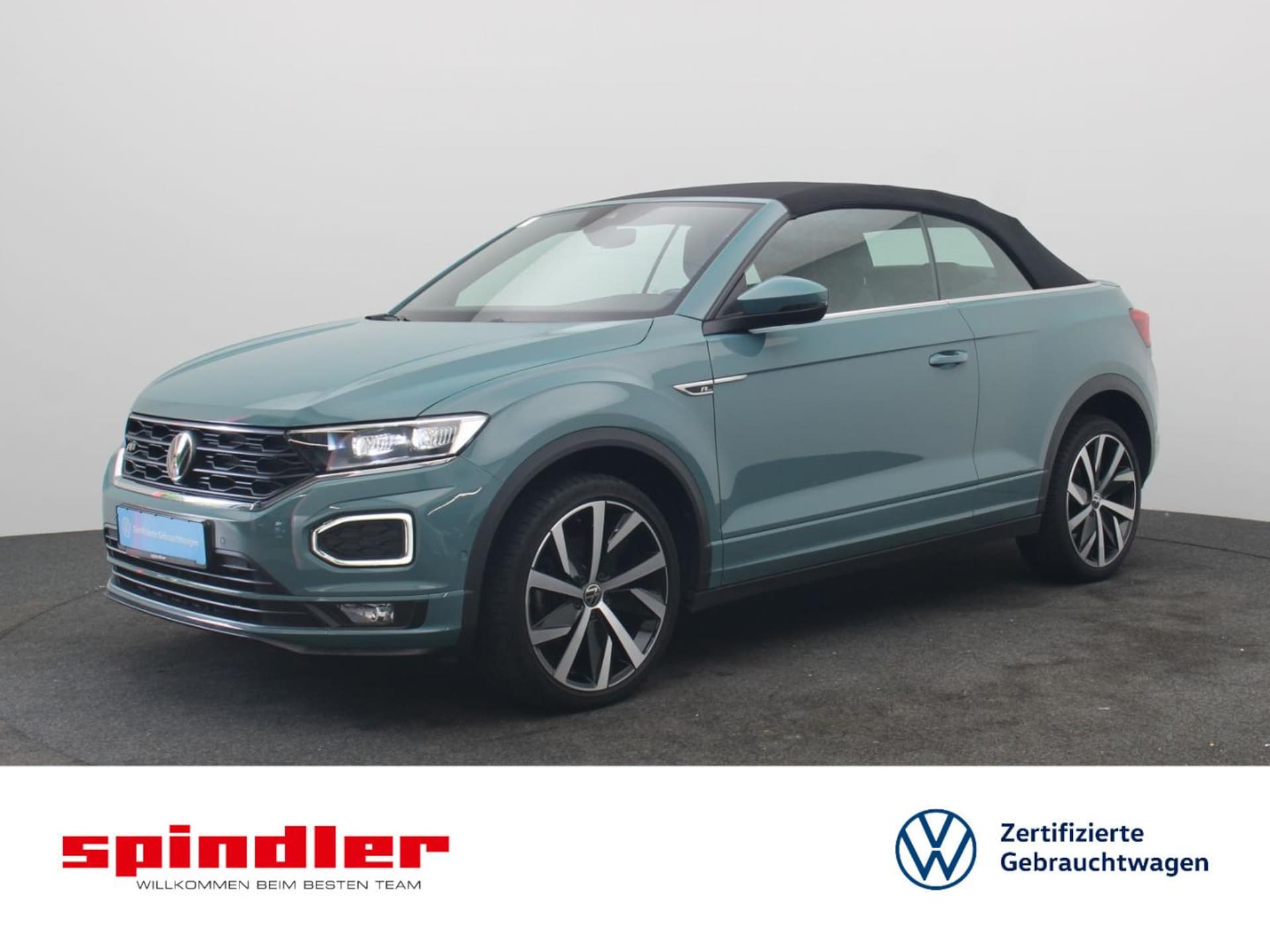 Volkswagen T-Roc Cabriolet — Volkswagen T-Roc Cabriolet T-Roc Cabriolet R-Line 1.5 TSI DSG / Navi, RFK