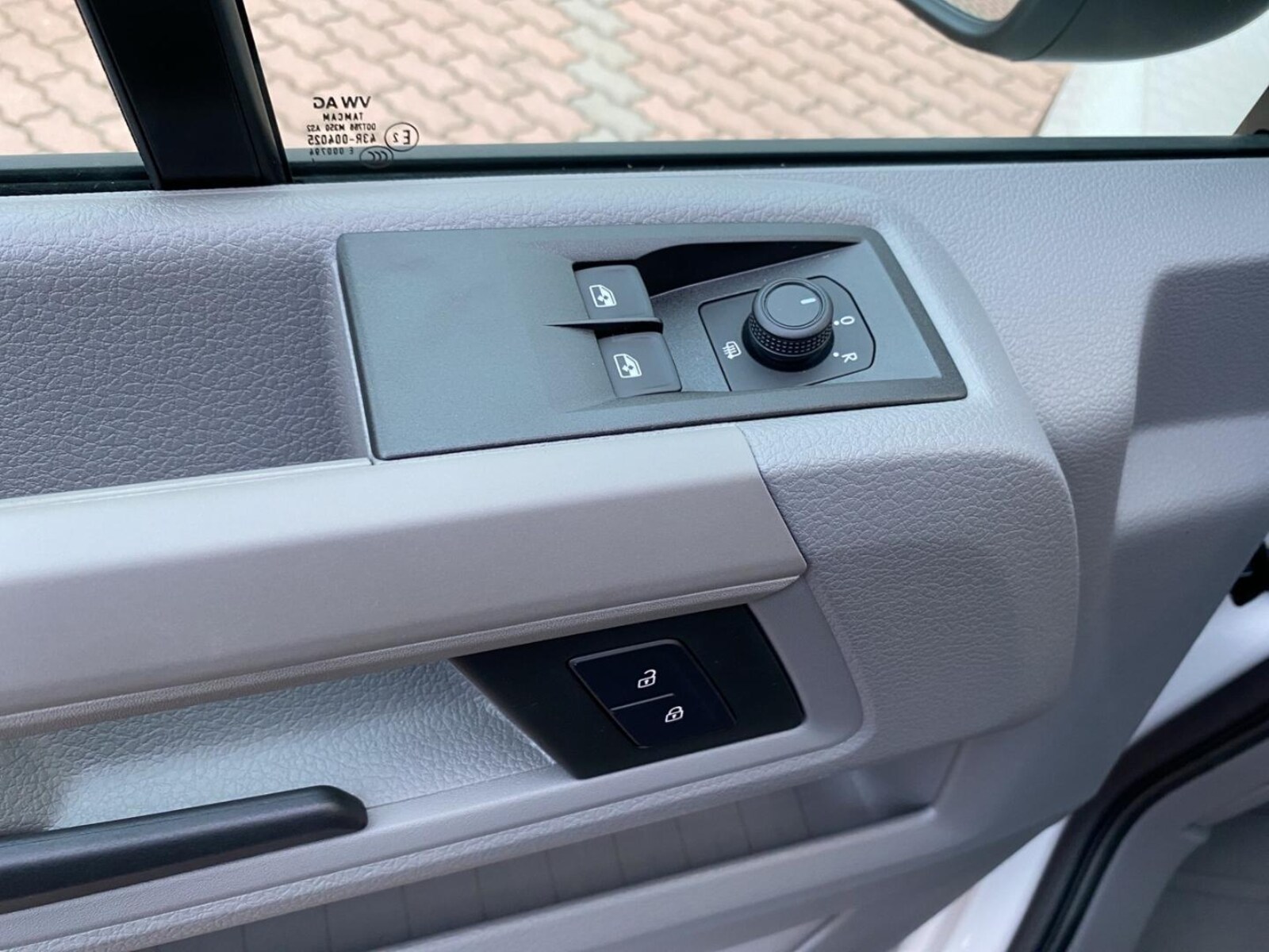 Volkswagen Crafter Kasten mittlerer Radstand – Bild 16