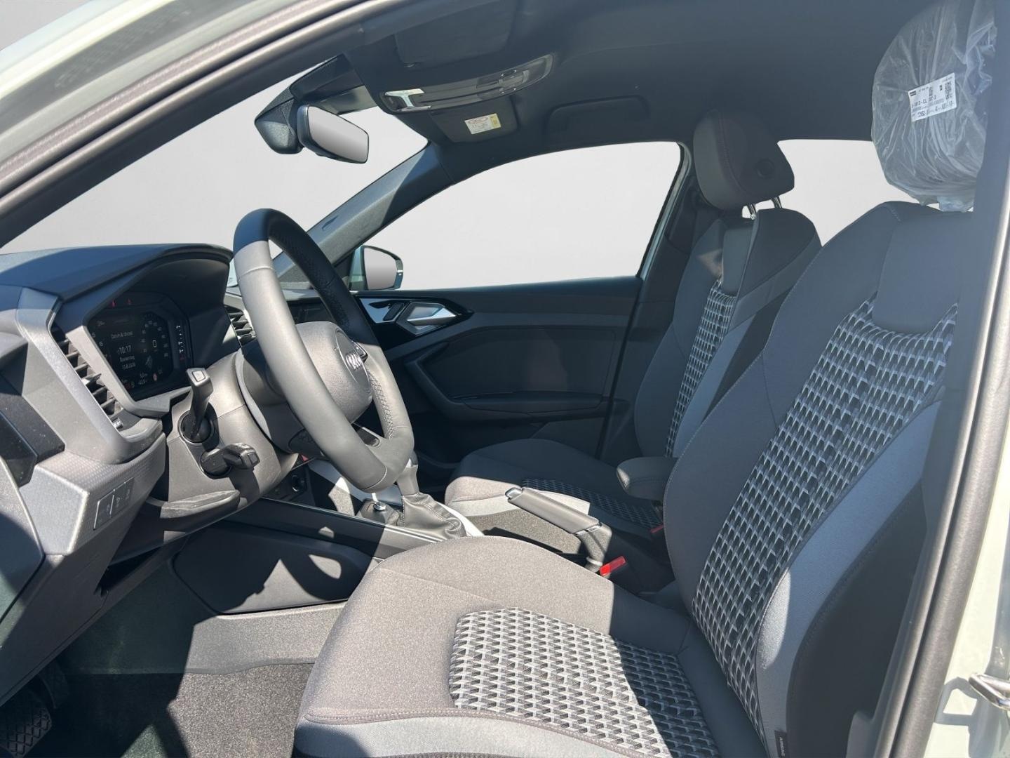 Bild über Audi A1 Sportback advanced 30 TFSI S tronic - für weitere Informationen kontaktieren Sie den Audi Partner