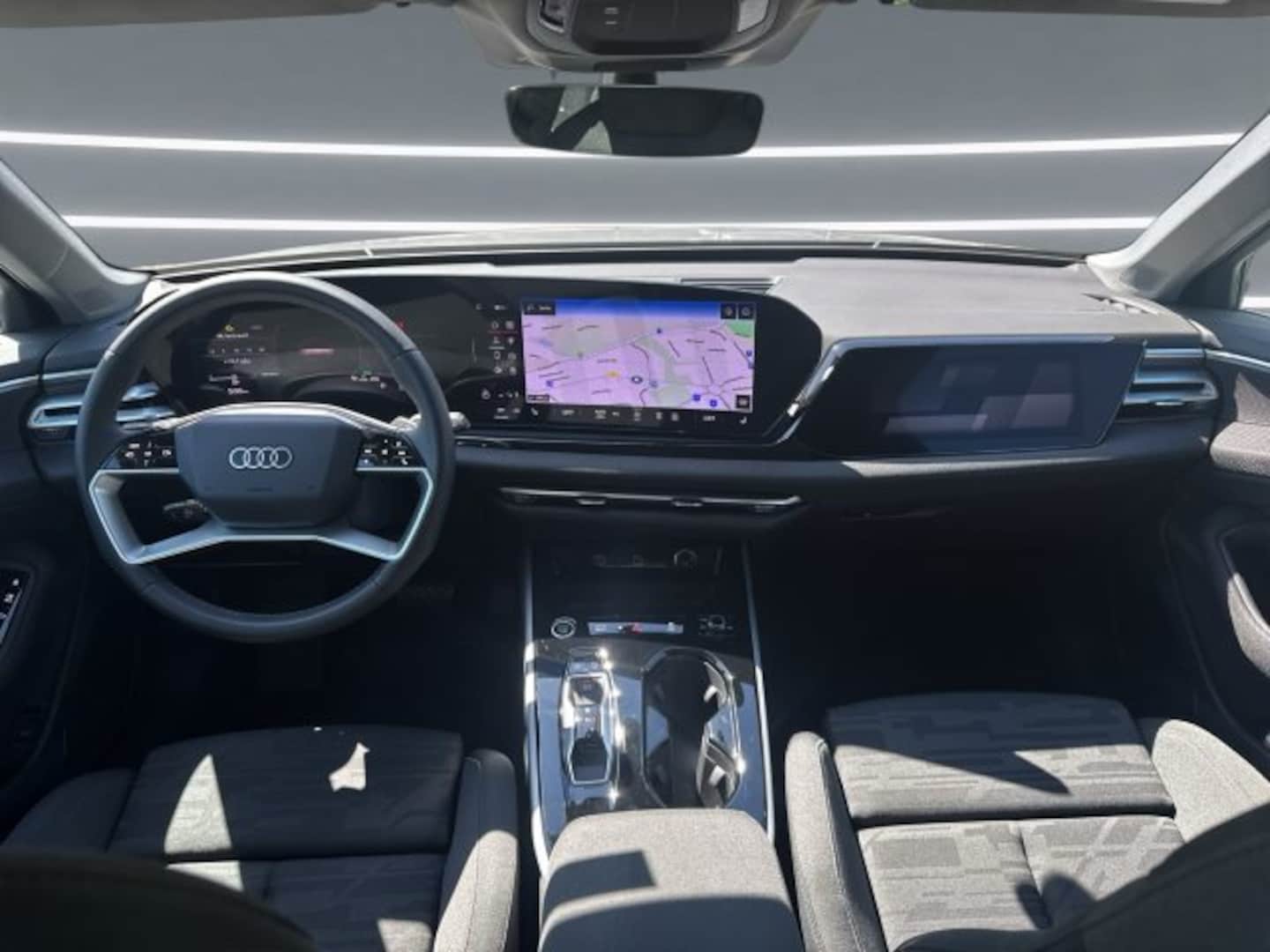 Bild über Audi A6 Avant TDI quattro 150 kW S tronic - für weitere Informationen kontaktieren Sie den Audi Partner