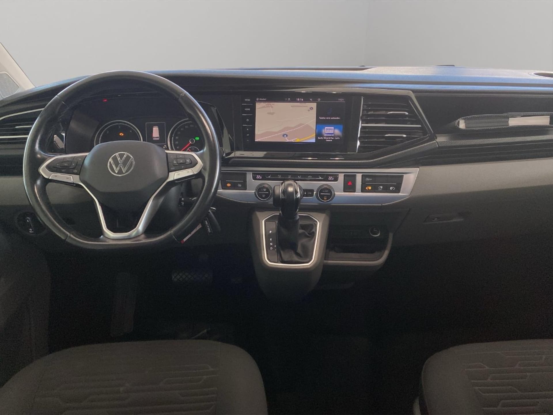 Volkswagen T6.1 Caravelle langer Radstand Comfortline