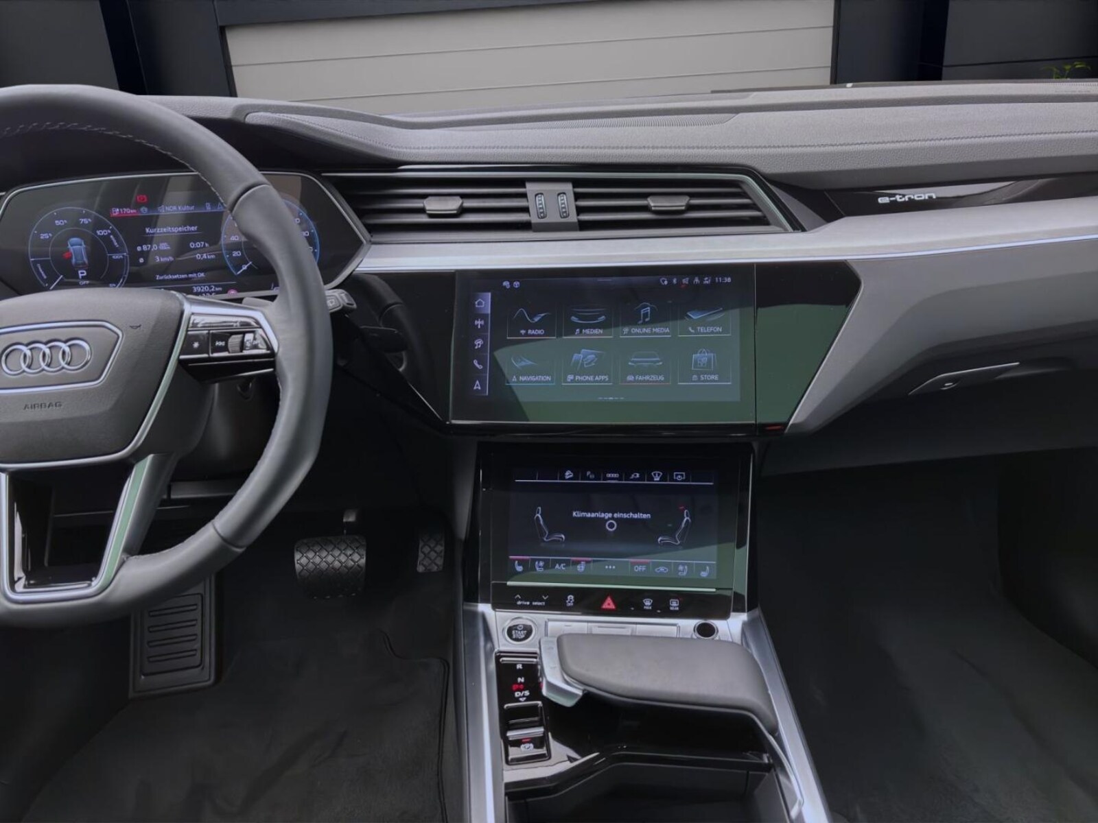 Audi Q8 e-tron – Bild 14