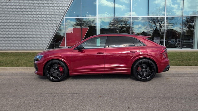 2025 Audi RS Q8 Base - Photo 31